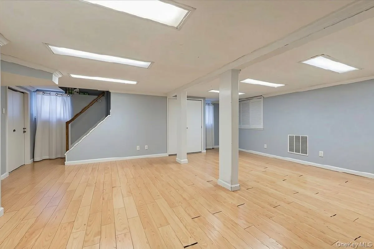 1051 Roselle Place, Hempstead, NY, 3 Bedrooms Bedrooms, 7 Rooms Rooms,1 BathroomBathrooms,Residential,For Rent,Roselle,0,1054627 1051 Roselle Place, Hempstead, NY, 3 Bedrooms Bedrooms, 7 Rooms Rooms,1 BathroomBathrooms,Residential,For Rent,Roselle,0,1054627