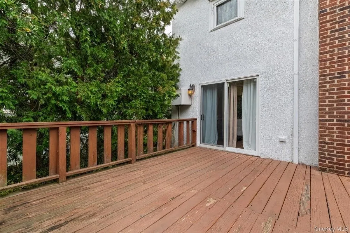 1051 Roselle Place, Hempstead, NY, 3 Bedrooms Bedrooms, 7 Rooms Rooms,1 BathroomBathrooms,Residential,For Rent,Roselle,0,1054627 1051 Roselle Place, Hempstead, NY, 3 Bedrooms Bedrooms, 7 Rooms Rooms,1 BathroomBathrooms,Residential,For Rent,Roselle,0,1054627