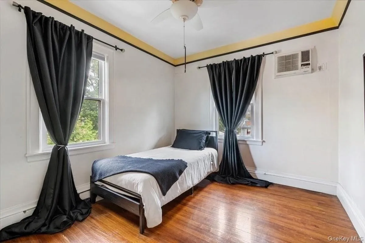 1051 Roselle Place, Hempstead, NY, 3 Bedrooms Bedrooms, 7 Rooms Rooms,1 BathroomBathrooms,Residential,For Rent,Roselle,0,1054627 1051 Roselle Place, Hempstead, NY, 3 Bedrooms Bedrooms, 7 Rooms Rooms,1 BathroomBathrooms,Residential,For Rent,Roselle,0,1054627