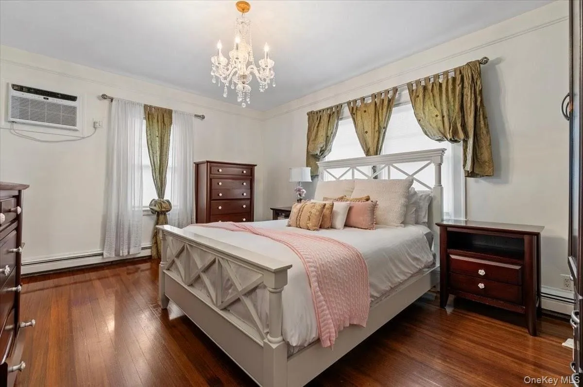 1051 Roselle Place, Hempstead, NY, 3 Bedrooms Bedrooms, 7 Rooms Rooms,1 BathroomBathrooms,Residential,For Rent,Roselle,0,1054627 1051 Roselle Place, Hempstead, NY, 3 Bedrooms Bedrooms, 7 Rooms Rooms,1 BathroomBathrooms,Residential,For Rent,Roselle,0,1054627