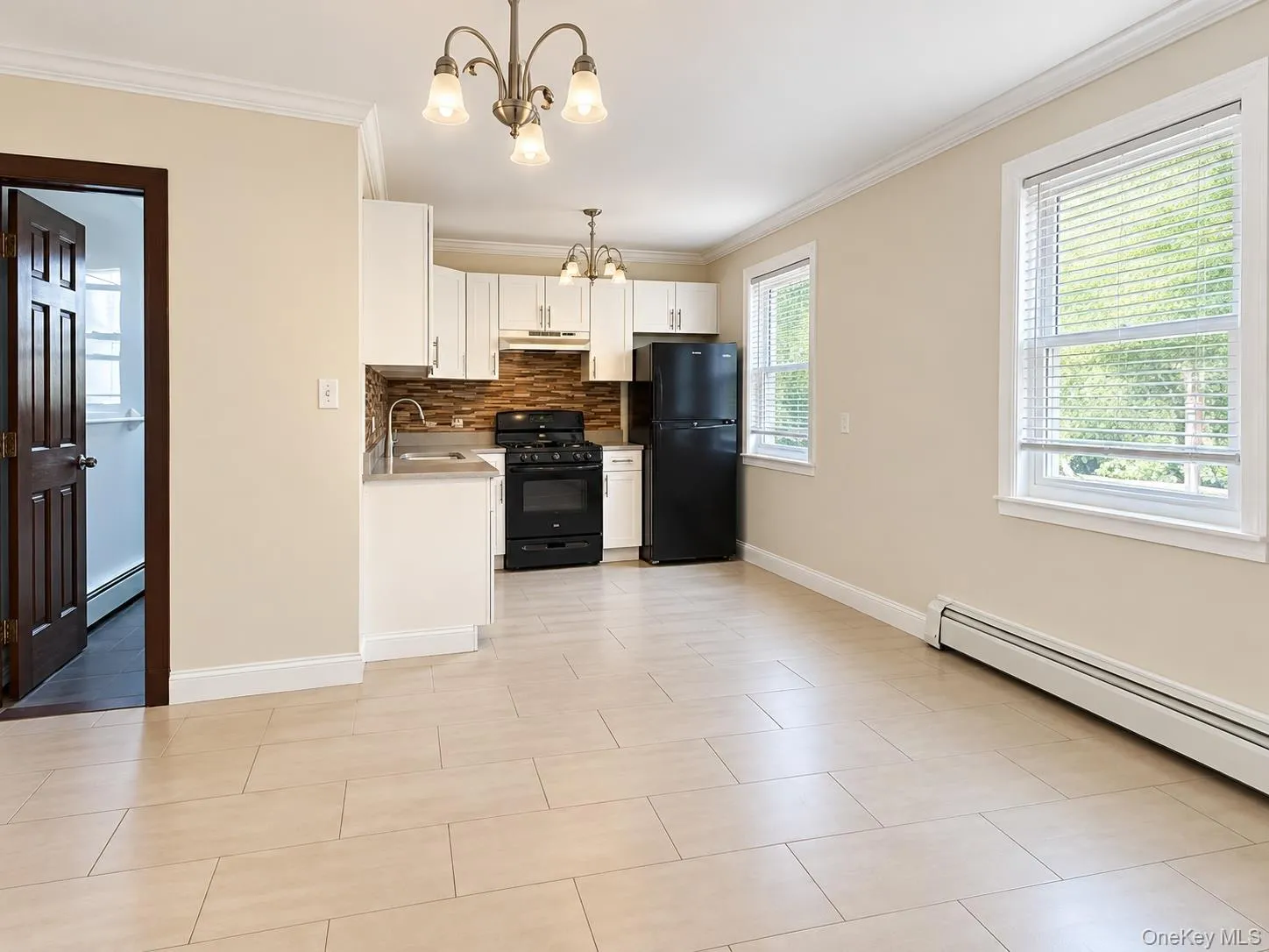 14035 183rd Street, New York, NY, 2 Bedroom Bedrooms, 4 Room Rooms,1 BathroomBathrooms,Residential Lease,For Rent,183rd,0,1054633 14035 183rd Street, New York, NY, 2 Bedroom Bedrooms, 4 Room Rooms,1 BathroomBathrooms,Residential Lease,For Rent,183rd,0,1054633