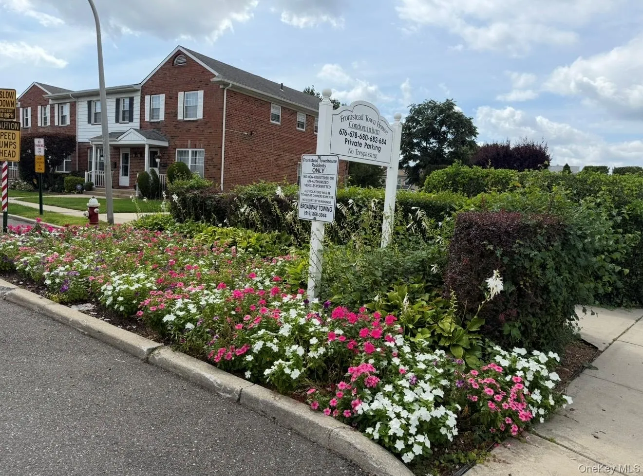 678 Front Street, Hempstead, NY, 4 Bedrooms Bedrooms, 7 Rooms Rooms,2 BathroomsBathrooms,Residential,For Rent,Front,0,1054634 678 Front Street, Hempstead, NY, 4 Bedrooms Bedrooms, 7 Rooms Rooms,2 BathroomsBathrooms,Residential,For Rent,Front,0,1054634