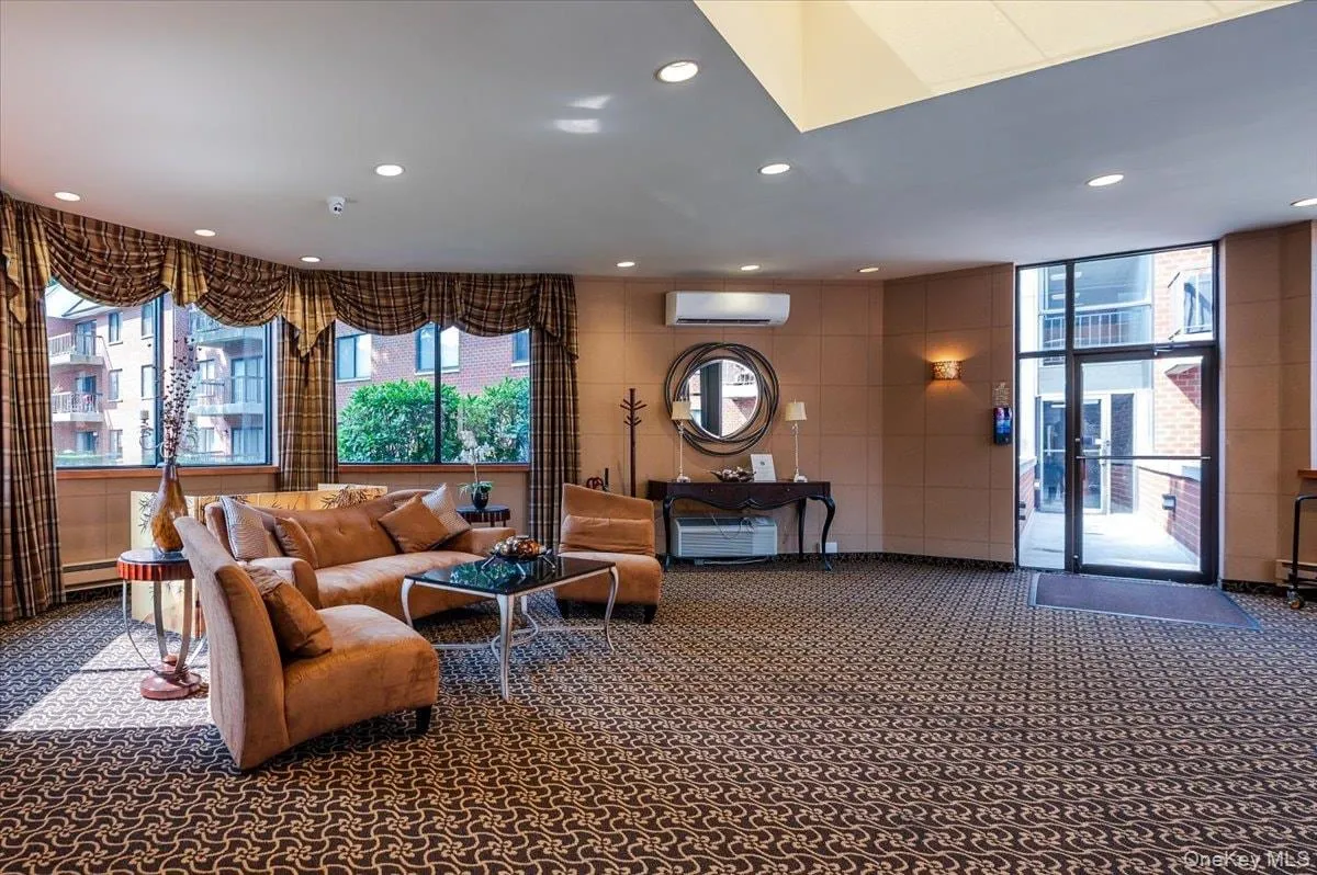 99 Park Avenue, Hempstead, NY, 2 Bedroom Bedrooms, 5 Room Rooms,2 BathroomBathrooms,Residential Lease,For Rent,Park,0,1054637 99 Park Avenue, Hempstead, NY, 2 Bedroom Bedrooms, 5 Room Rooms,2 BathroomBathrooms,Residential Lease,For Rent,Park,0,1054637