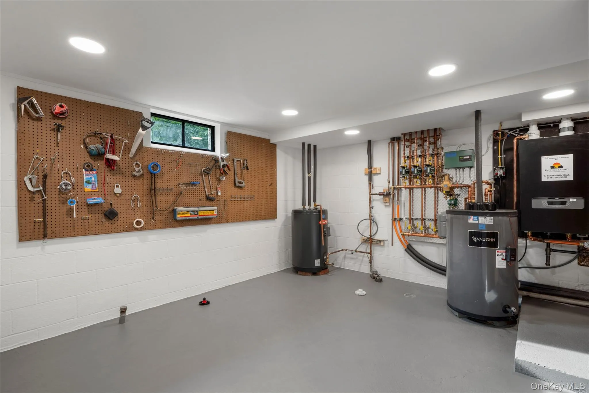 Clean utility room designed to the highest standards Clean utility room designed to the highest standards