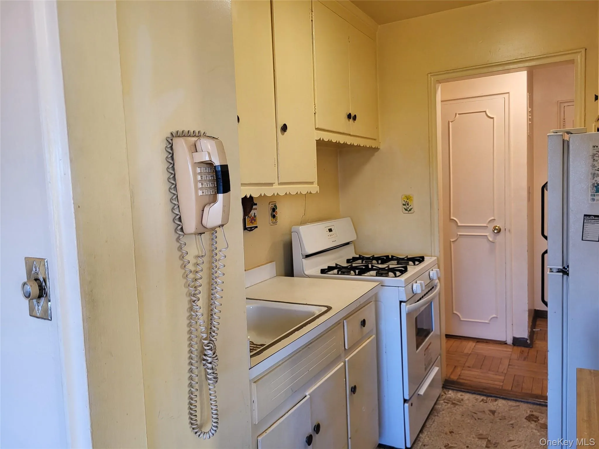 3131 Grand Concourse, New York, NY, 1 Bedroom Bedrooms, 4 Rooms Rooms,1 BathroomBathrooms,Residential,For Rent,Grand Concourse,0,1054641 3131 Grand Concourse, New York, NY, 1 Bedroom Bedrooms, 4 Rooms Rooms,1 BathroomBathrooms,Residential,For Rent,Grand Concourse,0,1054641