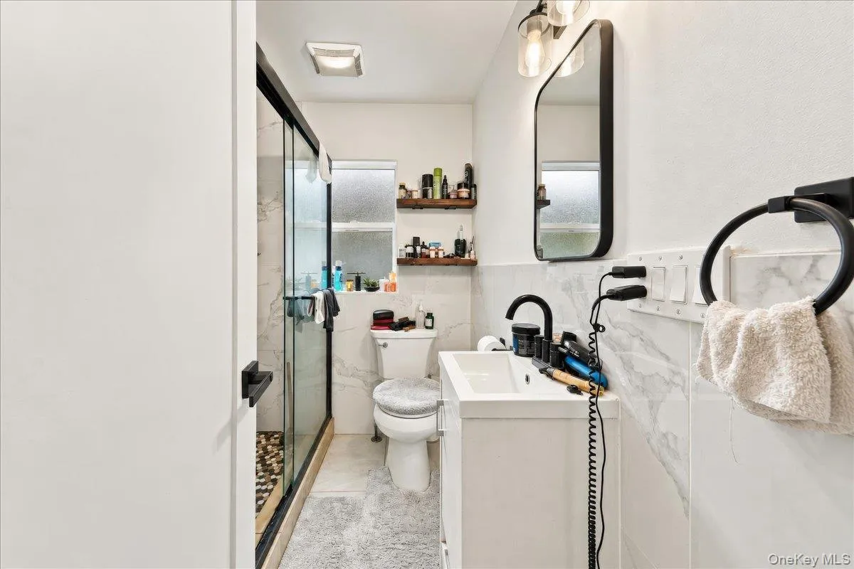 19 Cottage Avenue, Newburgh (city), NY, 3 Bedrooms Bedrooms, 8 Rooms Rooms,2 BathroomsBathrooms,Residential,For Rent,Cottage,0,1054650 19 Cottage Avenue, Newburgh (city), NY, 3 Bedrooms Bedrooms, 8 Rooms Rooms,2 BathroomsBathrooms,Residential,For Rent,Cottage,0,1054650