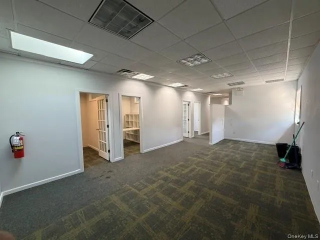 3928 Tremont Avenue, New York, NY, ,Commercial Lease,For Rent,Tremont,0,1054651 3928 Tremont Avenue, New York, NY, ,Commercial Lease,For Rent,Tremont,0,1054651
