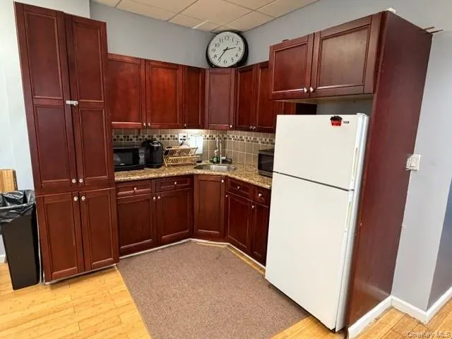 3928 Tremont Avenue, New York, NY, ,Commercial Lease,For Rent,Tremont,0,1054651 3928 Tremont Avenue, New York, NY, ,Commercial Lease,For Rent,Tremont,0,1054651