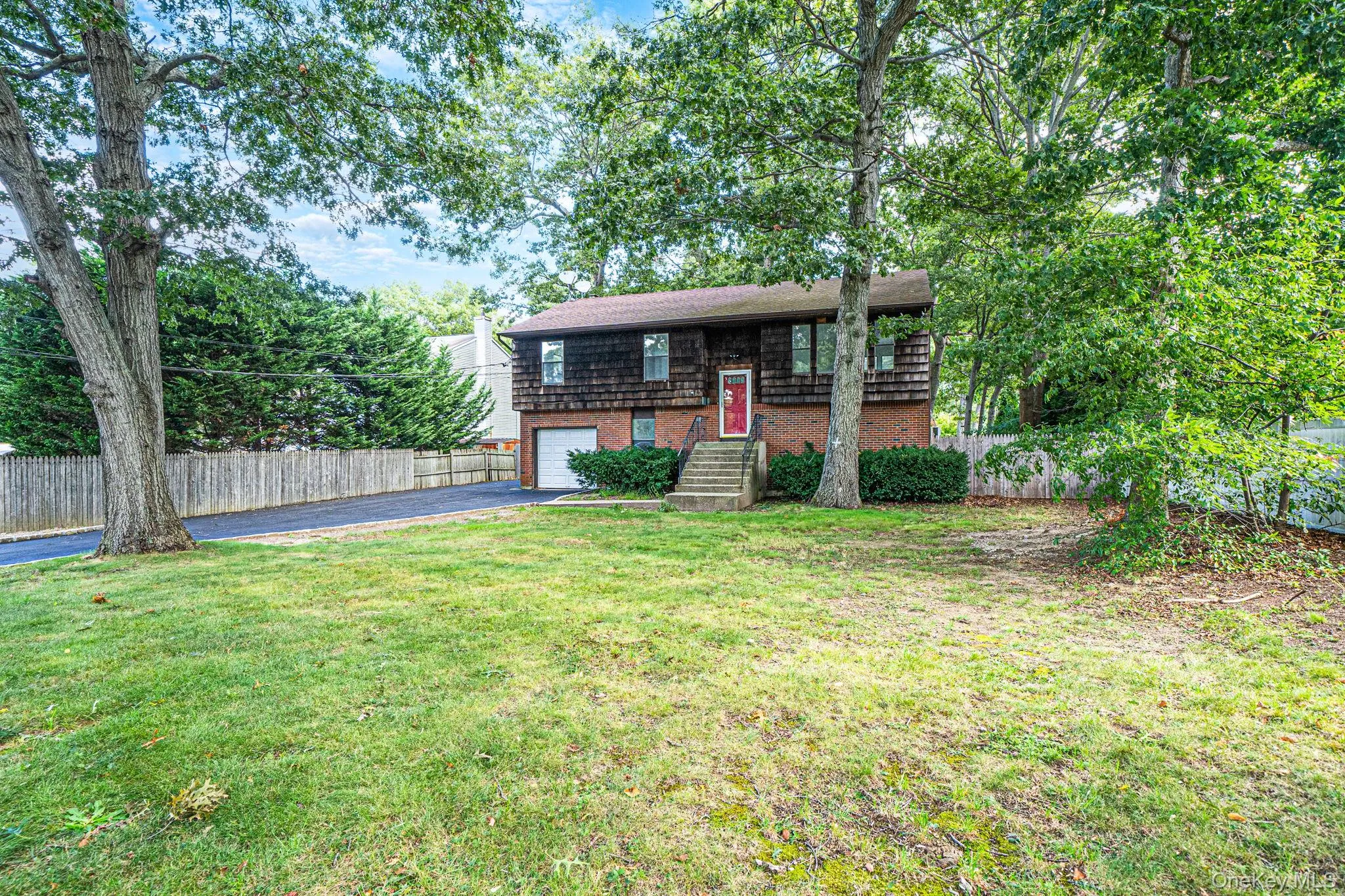 39 Pond Path, Brookhaven, NY, 5 Bedrooms Bedrooms, 10 Rooms Rooms,2 BathroomsBathrooms,Residential,For Rent,Pond,0,1054656 39 Pond Path, Brookhaven, NY, 5 Bedrooms Bedrooms, 10 Rooms Rooms,2 BathroomsBathrooms,Residential,For Rent,Pond,0,1054656