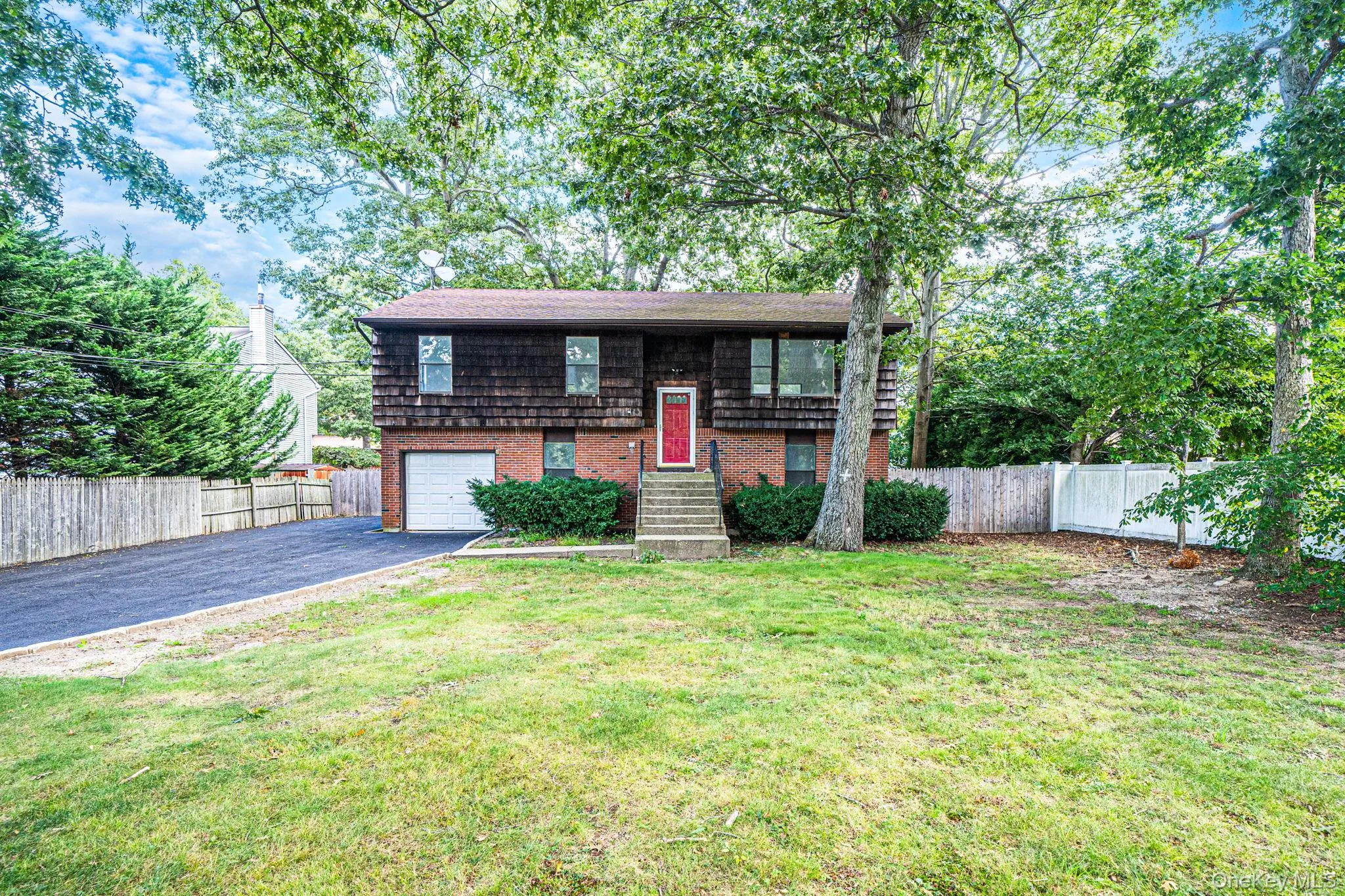 39 Pond Path, Brookhaven, NY, 5 Bedrooms Bedrooms, 10 Rooms Rooms,2 BathroomsBathrooms,Residential,For Rent,Pond,0,1054656 39 Pond Path, Brookhaven, NY, 5 Bedrooms Bedrooms, 10 Rooms Rooms,2 BathroomsBathrooms,Residential,For Rent,Pond,0,1054656