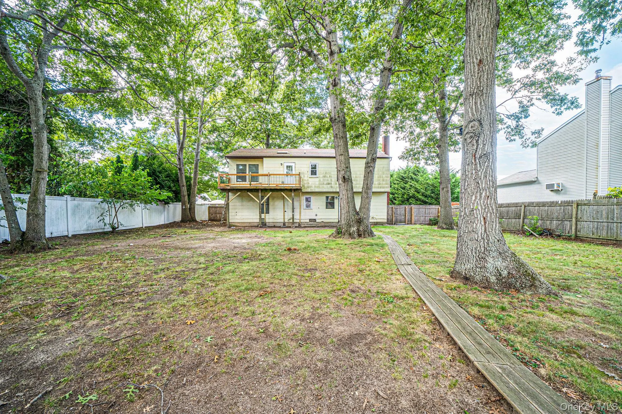 39 Pond Path, Brookhaven, NY, 5 Bedrooms Bedrooms, 10 Rooms Rooms,2 BathroomsBathrooms,Residential,For Rent,Pond,0,1054656 39 Pond Path, Brookhaven, NY, 5 Bedrooms Bedrooms, 10 Rooms Rooms,2 BathroomsBathrooms,Residential,For Rent,Pond,0,1054656