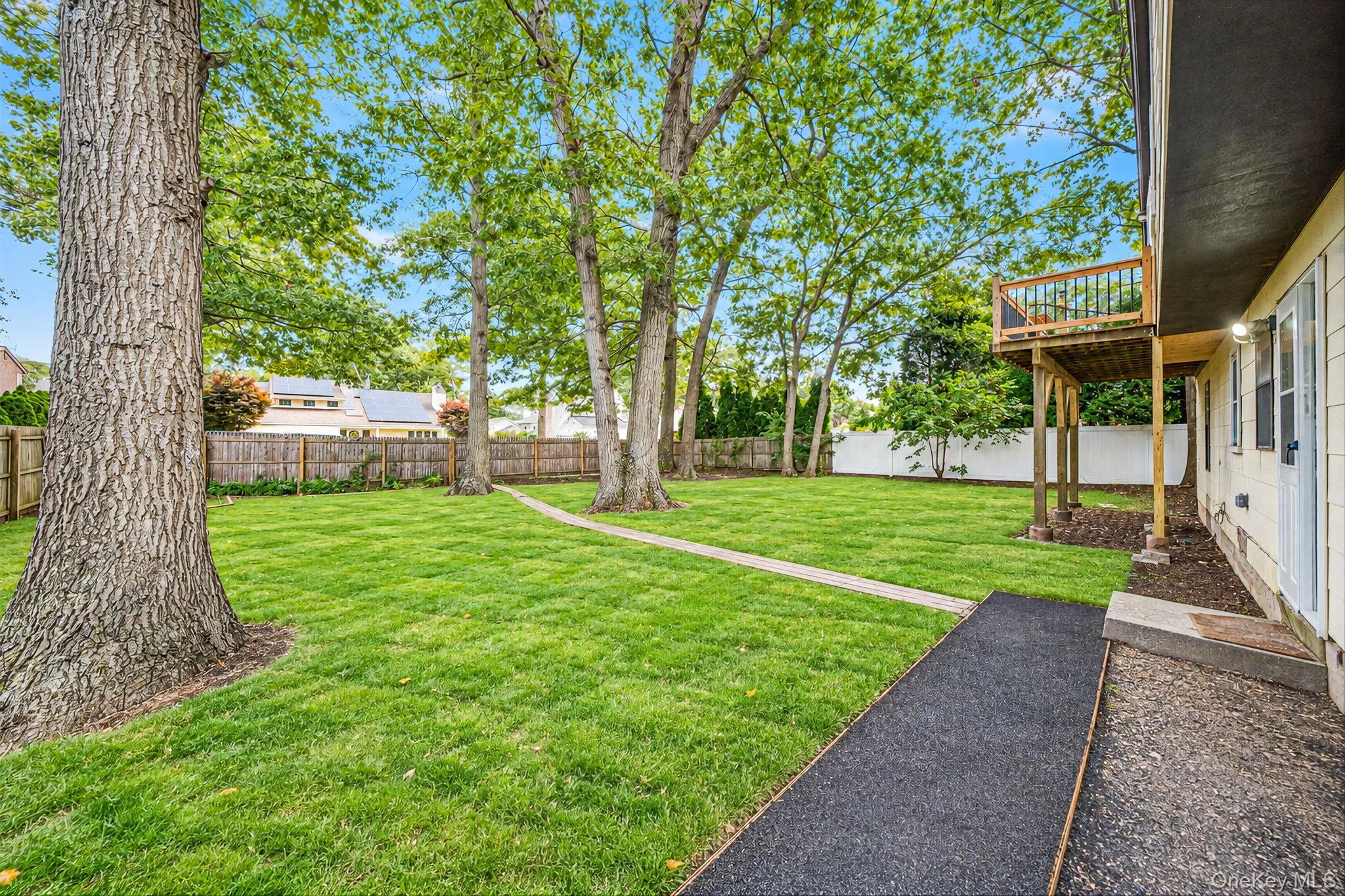 39 Pond Path, Brookhaven, NY, 5 Bedrooms Bedrooms, 10 Rooms Rooms,2 BathroomsBathrooms,Residential,For Rent,Pond,0,1054656 39 Pond Path, Brookhaven, NY, 5 Bedrooms Bedrooms, 10 Rooms Rooms,2 BathroomsBathrooms,Residential,For Rent,Pond,0,1054656
