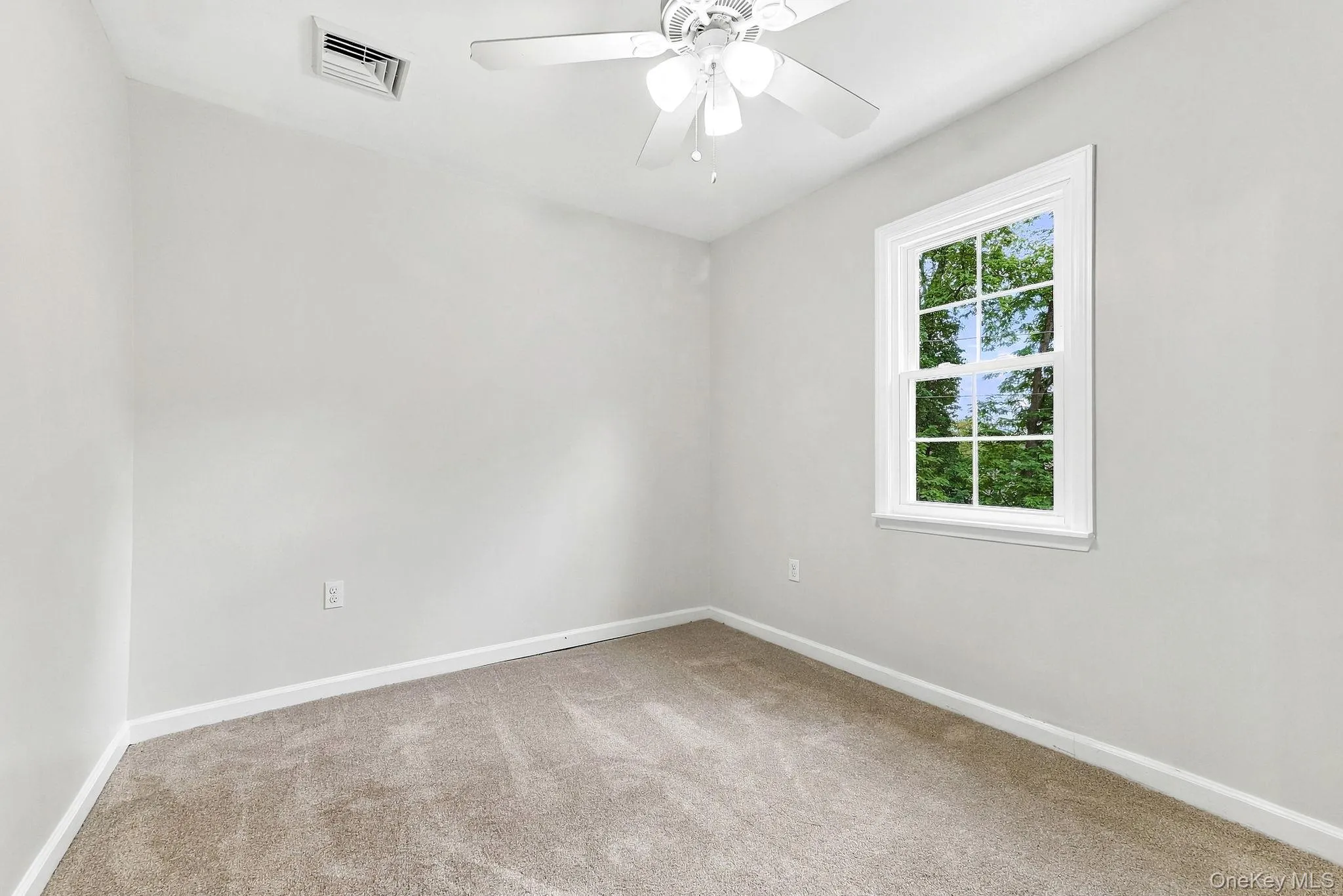 30 Delavergne Avenue, Wappinger, NY, 5 Bedrooms Bedrooms, 11 Rooms Rooms,2 BathroomsBathrooms,Residential,For Rent,Delavergne,0,1054663 30 Delavergne Avenue, Wappinger, NY, 5 Bedrooms Bedrooms, 11 Rooms Rooms,2 BathroomsBathrooms,Residential,For Rent,Delavergne,0,1054663