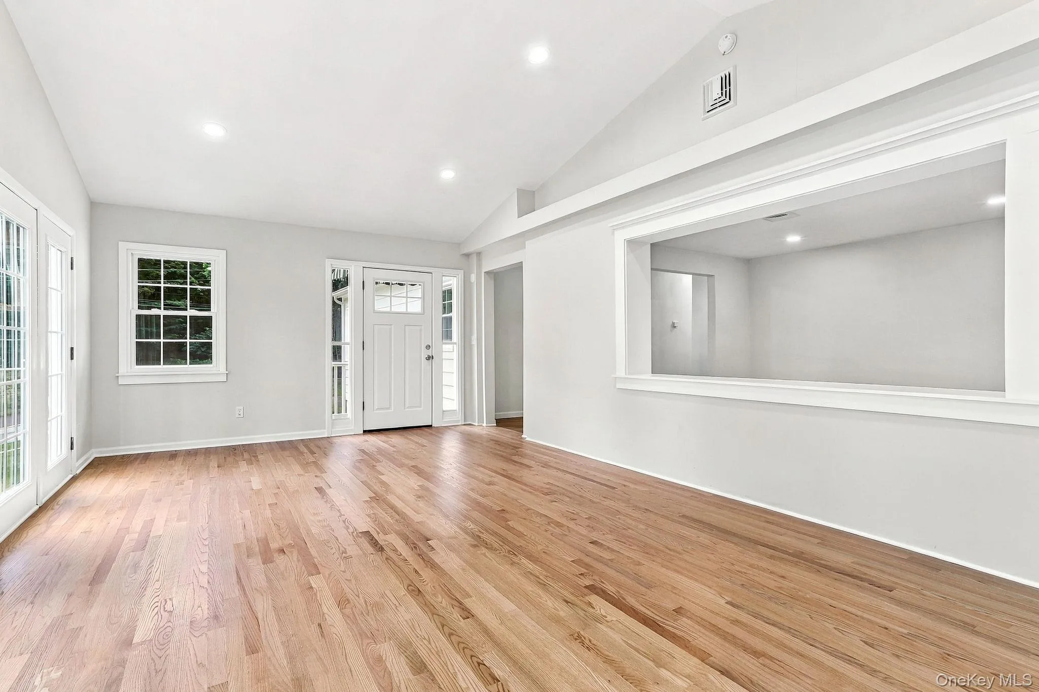 30 Delavergne Avenue, Wappinger, NY, 5 Bedrooms Bedrooms, 11 Rooms Rooms,2 BathroomsBathrooms,Residential,For Rent,Delavergne,0,1054663 30 Delavergne Avenue, Wappinger, NY, 5 Bedrooms Bedrooms, 11 Rooms Rooms,2 BathroomsBathrooms,Residential,For Rent,Delavergne,0,1054663