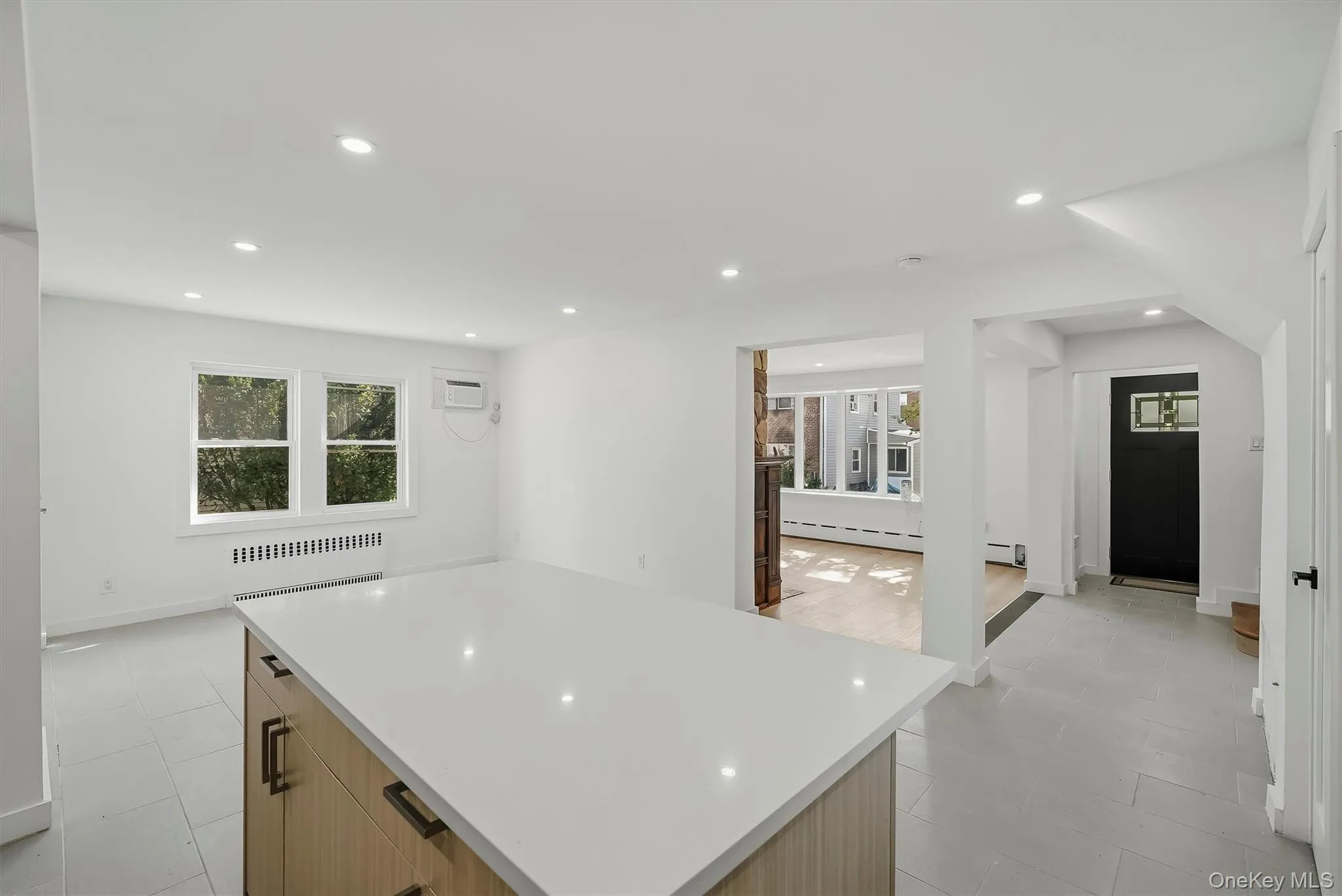 3079 Fearn Place, New York, NY, 3 Bedrooms Bedrooms, 6 Rooms Rooms,2 BathroomsBathrooms,Residential,For Rent,Fearn,0,1054664 3079 Fearn Place, New York, NY, 3 Bedrooms Bedrooms, 6 Rooms Rooms,2 BathroomsBathrooms,Residential,For Rent,Fearn,0,1054664