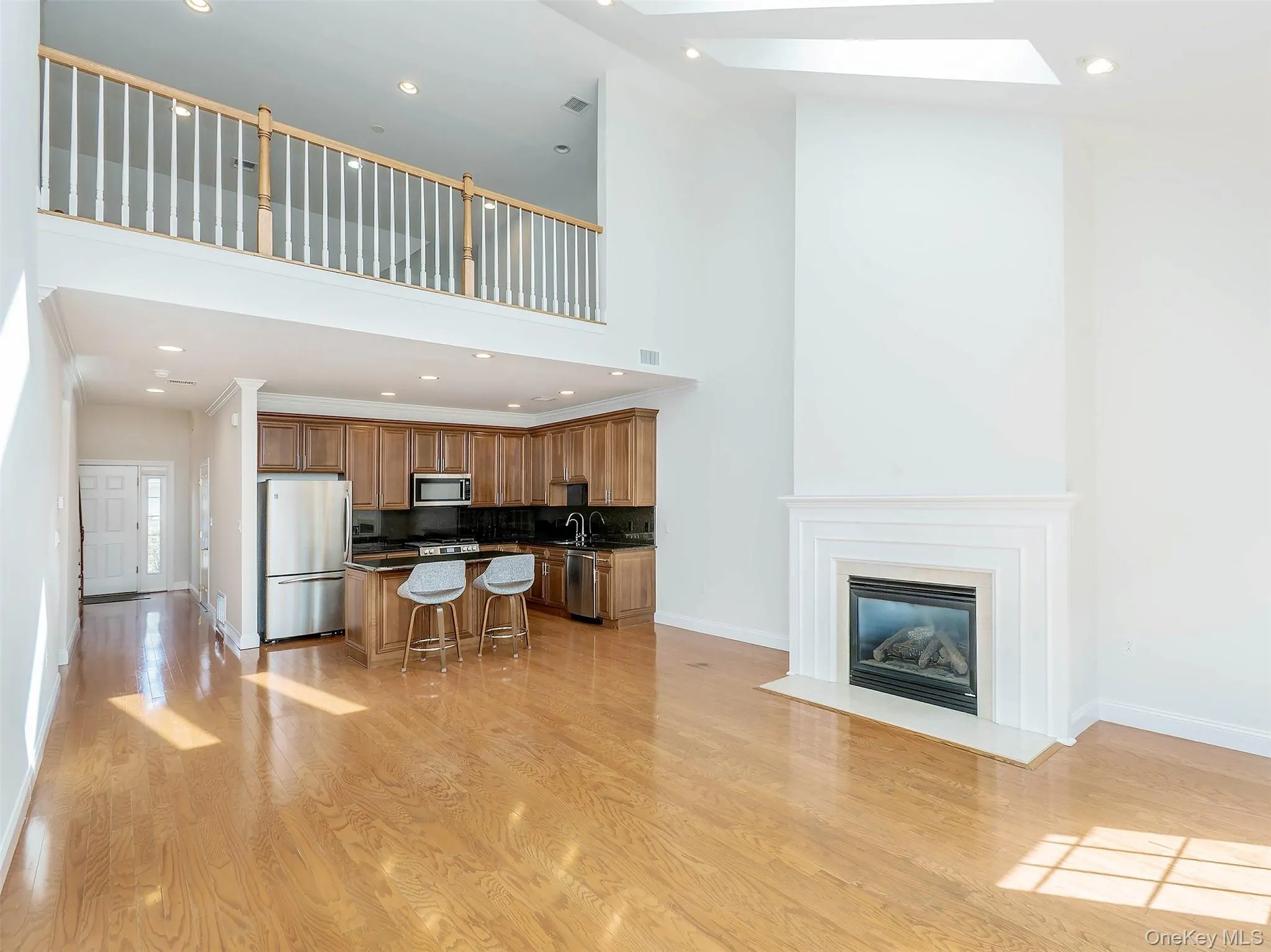 194 Pond View Drive, North Hempstead, NY, 4 Bedrooms Bedrooms, 7 Rooms Rooms,3 BathroomsBathrooms,Residential,For Rent,Pond View,0,1054673 194 Pond View Drive, North Hempstead, NY, 4 Bedrooms Bedrooms, 7 Rooms Rooms,3 BathroomsBathrooms,Residential,For Rent,Pond View,0,1054673