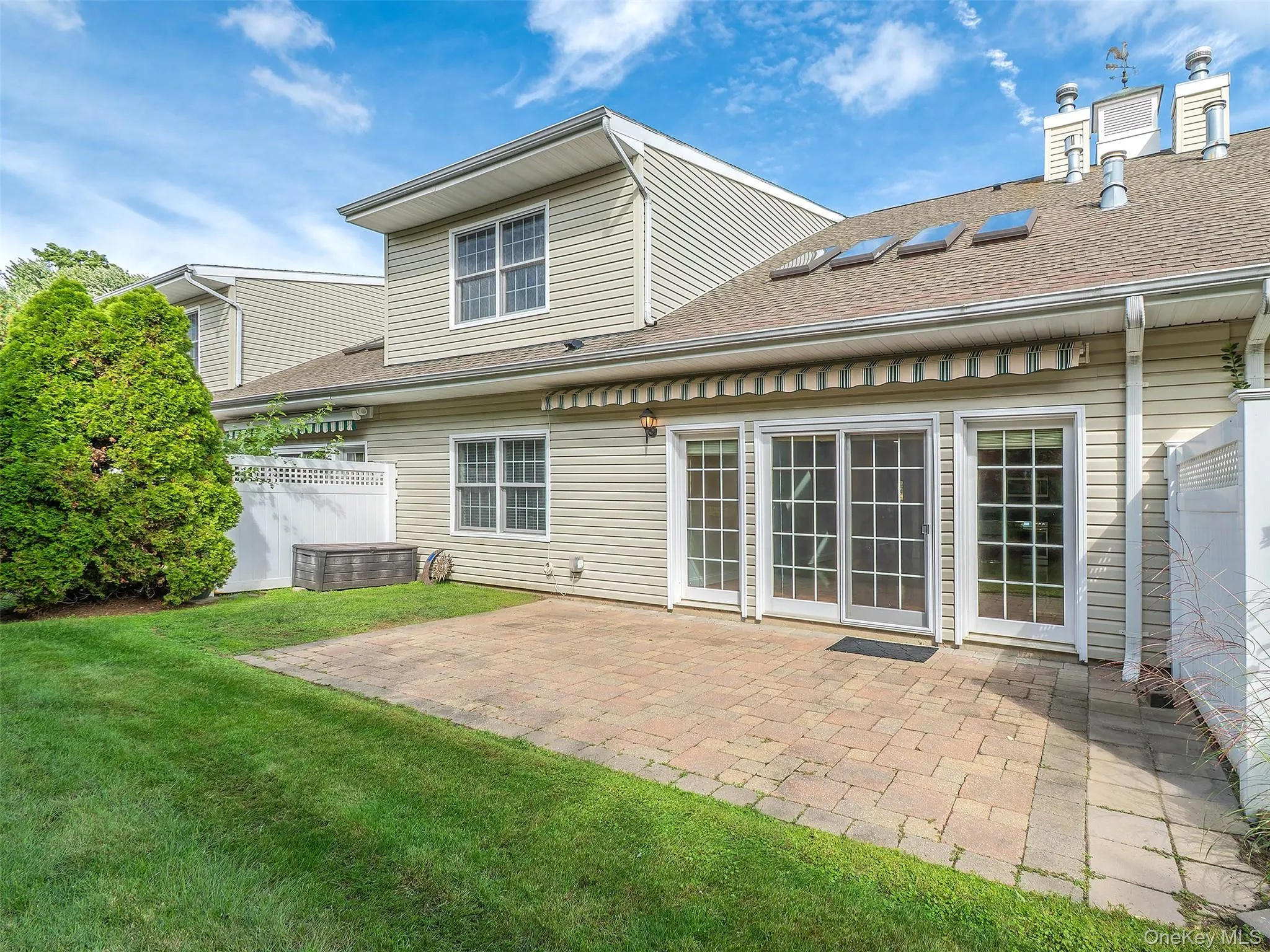 194 Pond View Drive, North Hempstead, NY, 4 Bedrooms Bedrooms, 7 Rooms Rooms,3 BathroomsBathrooms,Residential,For Rent,Pond View,0,1054673 194 Pond View Drive, North Hempstead, NY, 4 Bedrooms Bedrooms, 7 Rooms Rooms,3 BathroomsBathrooms,Residential,For Rent,Pond View,0,1054673