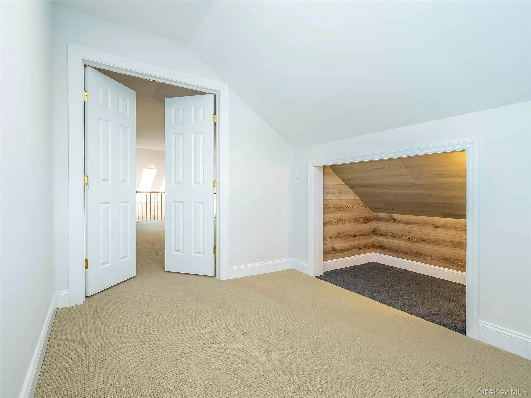 194 Pond View Drive, North Hempstead, NY, 4 Bedrooms Bedrooms, 7 Rooms Rooms,3 BathroomsBathrooms,Residential,For Rent,Pond View,0,1054673 194 Pond View Drive, North Hempstead, NY, 4 Bedrooms Bedrooms, 7 Rooms Rooms,3 BathroomsBathrooms,Residential,For Rent,Pond View,0,1054673