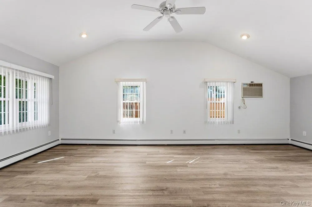 22 Half Moon Pond Road, Brookhaven, NY, 3 Bedrooms Bedrooms, 7 Rooms Rooms,2 BathroomsBathrooms,Residential,For Rent,Half Moon Pond,0,1054679 22 Half Moon Pond Road, Brookhaven, NY, 3 Bedrooms Bedrooms, 7 Rooms Rooms,2 BathroomsBathrooms,Residential,For Rent,Half Moon Pond,0,1054679