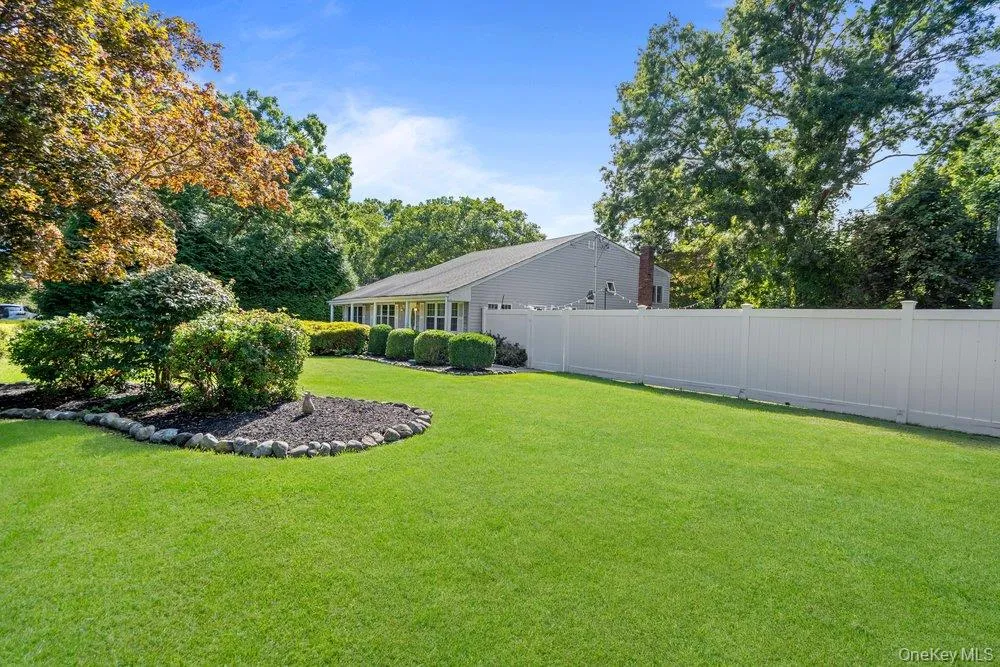 22 Half Moon Pond Road, Brookhaven, NY, 3 Bedrooms Bedrooms, 7 Rooms Rooms,2 BathroomsBathrooms,Residential,For Rent,Half Moon Pond,0,1054679 22 Half Moon Pond Road, Brookhaven, NY, 3 Bedrooms Bedrooms, 7 Rooms Rooms,2 BathroomsBathrooms,Residential,For Rent,Half Moon Pond,0,1054679