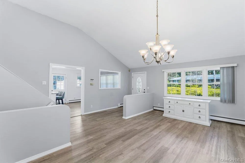 22 Half Moon Pond Road, Brookhaven, NY, 3 Bedrooms Bedrooms, 7 Rooms Rooms,2 BathroomsBathrooms,Residential,For Rent,Half Moon Pond,0,1054679 22 Half Moon Pond Road, Brookhaven, NY, 3 Bedrooms Bedrooms, 7 Rooms Rooms,2 BathroomsBathrooms,Residential,For Rent,Half Moon Pond,0,1054679