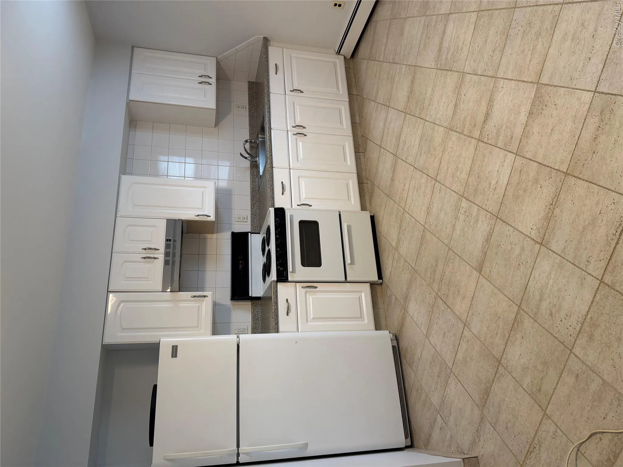 210 Orchard Street, Hempstead, NY, 1 Bedroom Bedrooms, 3 Room Rooms,1 BathroomBathrooms,Residential Lease,For Rent,Orchard,0,1054681 210 Orchard Street, Hempstead, NY, 1 Bedroom Bedrooms, 3 Room Rooms,1 BathroomBathrooms,Residential Lease,For Rent,Orchard,0,1054681