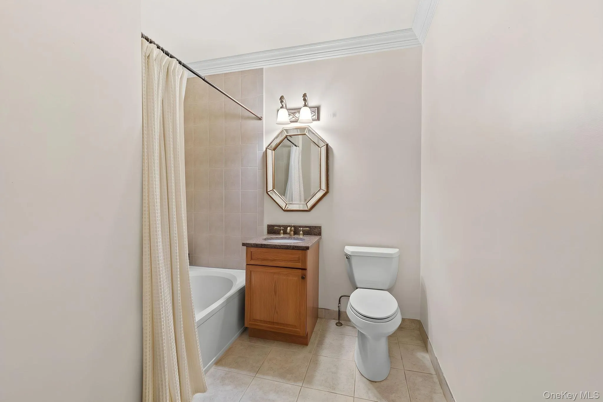 53 Autumn Drive, Oyster Bay, NY, 2 Bedrooms Bedrooms, 5 Rooms Rooms,2 BathroomsBathrooms,Residential,For Rent,Autumn,0,1054684 53 Autumn Drive, Oyster Bay, NY, 2 Bedrooms Bedrooms, 5 Rooms Rooms,2 BathroomsBathrooms,Residential,For Rent,Autumn,0,1054684