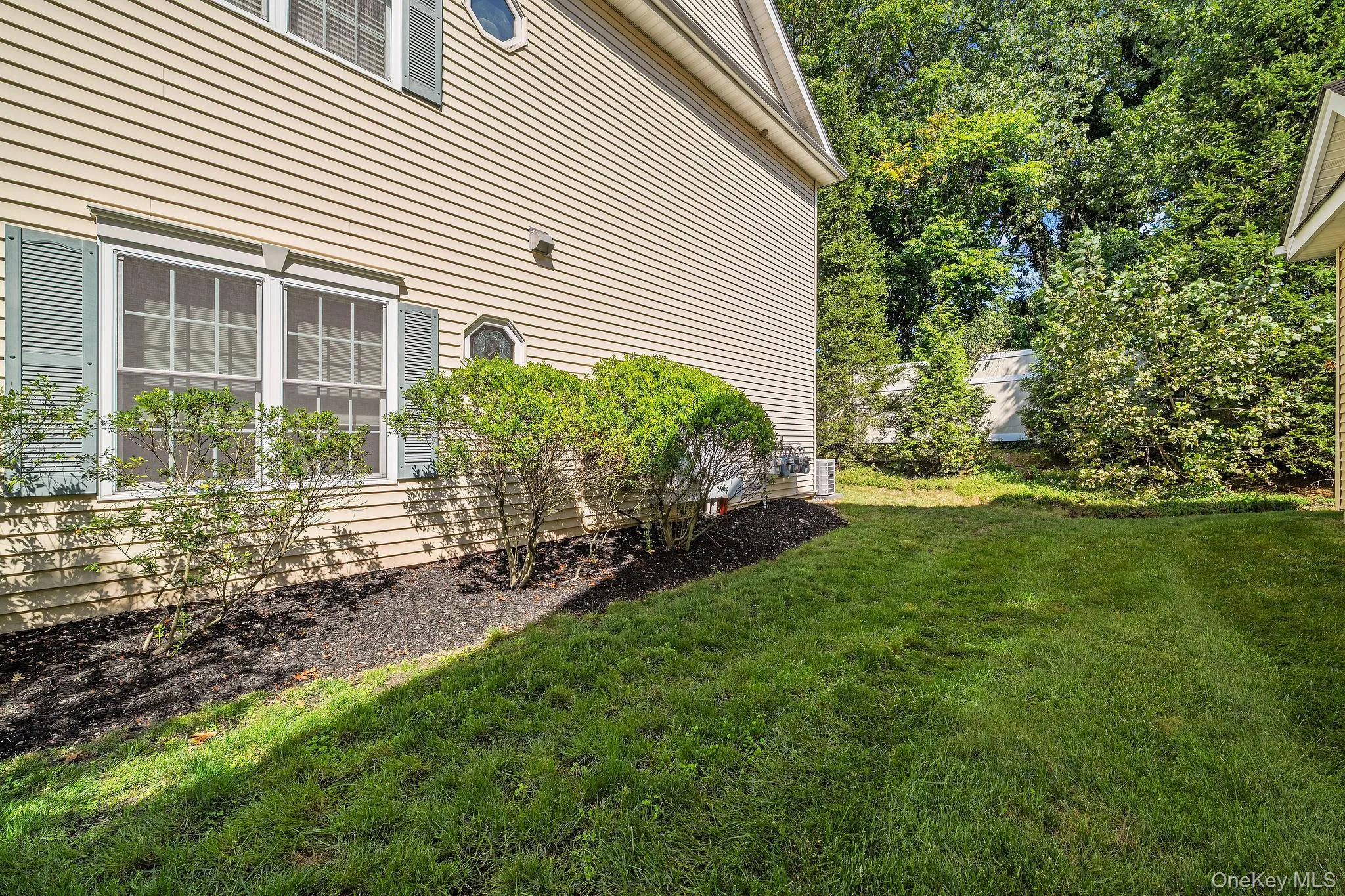 53 Autumn Drive, Oyster Bay, NY, 2 Bedrooms Bedrooms, 5 Rooms Rooms,2 BathroomsBathrooms,Residential,For Rent,Autumn,0,1054684 53 Autumn Drive, Oyster Bay, NY, 2 Bedrooms Bedrooms, 5 Rooms Rooms,2 BathroomsBathrooms,Residential,For Rent,Autumn,0,1054684