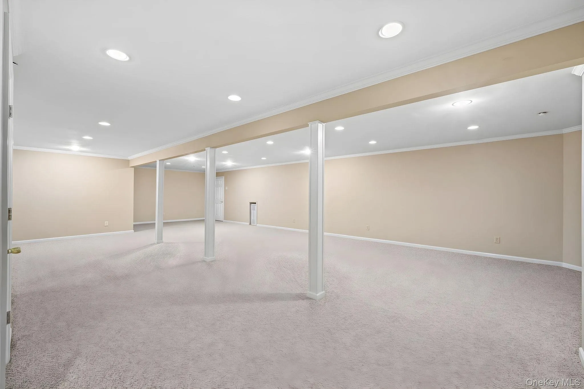53 Autumn Drive, Oyster Bay, NY, 2 Bedrooms Bedrooms, 5 Rooms Rooms,2 BathroomsBathrooms,Residential,For Rent,Autumn,0,1054684 53 Autumn Drive, Oyster Bay, NY, 2 Bedrooms Bedrooms, 5 Rooms Rooms,2 BathroomsBathrooms,Residential,For Rent,Autumn,0,1054684