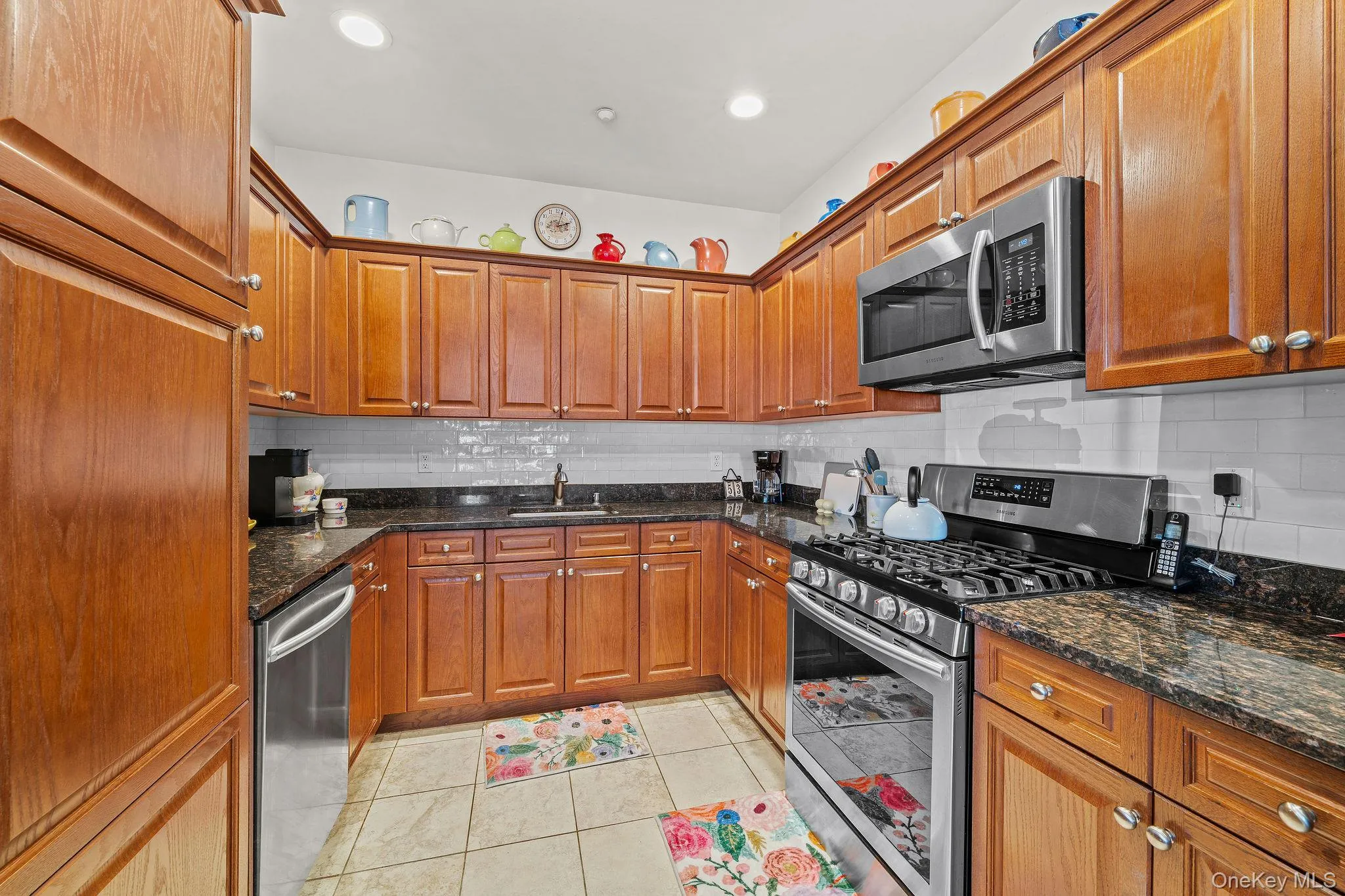 53 Autumn Drive, Oyster Bay, NY, 2 Bedrooms Bedrooms, 5 Rooms Rooms,2 BathroomsBathrooms,Residential,For Rent,Autumn,0,1054684 53 Autumn Drive, Oyster Bay, NY, 2 Bedrooms Bedrooms, 5 Rooms Rooms,2 BathroomsBathrooms,Residential,For Rent,Autumn,0,1054684
