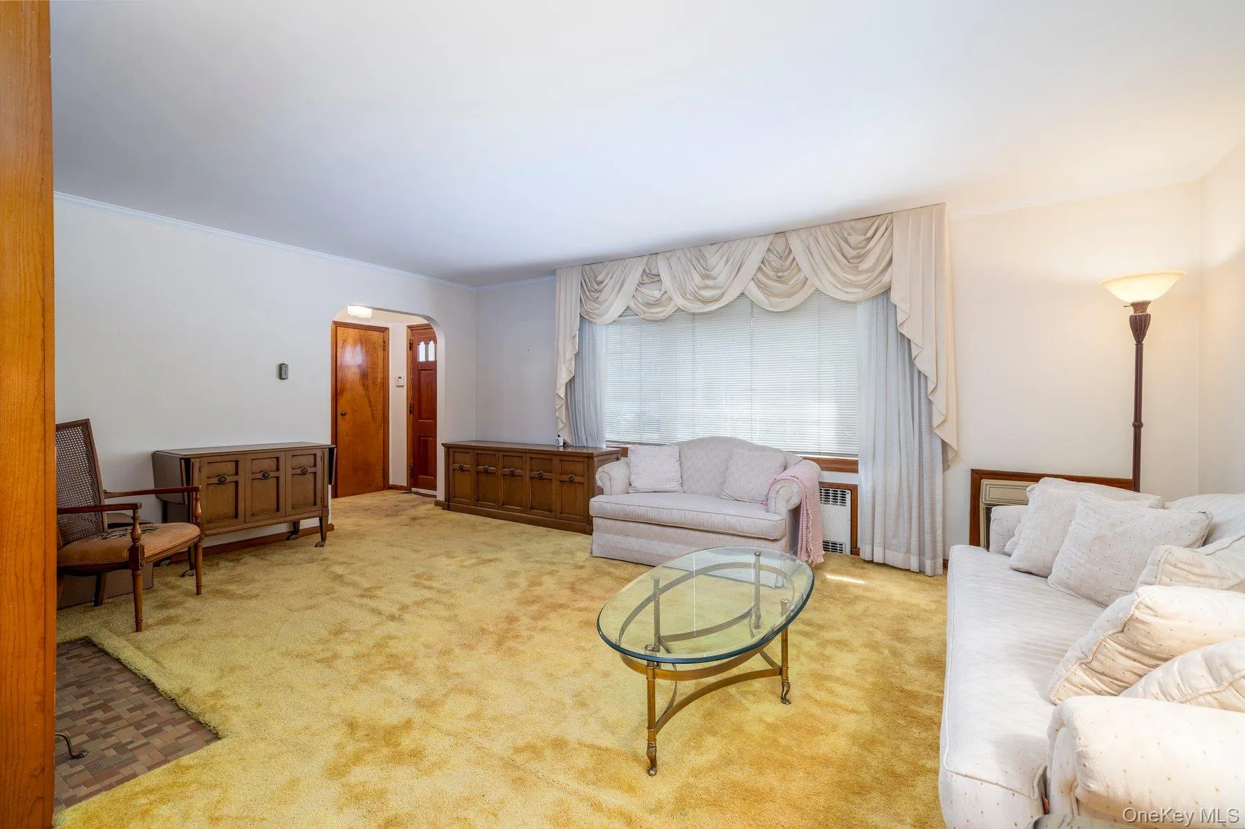 175 Carpenter Street, Hempstead, NY, 4 Bedrooms Bedrooms, 6 Rooms Rooms,1 BathroomBathrooms,Residential,For Rent,Carpenter,0,1054694 175 Carpenter Street, Hempstead, NY, 4 Bedrooms Bedrooms, 6 Rooms Rooms,1 BathroomBathrooms,Residential,For Rent,Carpenter,0,1054694