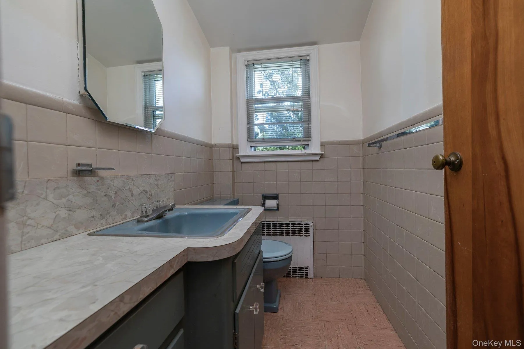 175 Carpenter Street, Hempstead, NY, 4 Bedrooms Bedrooms, 6 Rooms Rooms,1 BathroomBathrooms,Residential,For Rent,Carpenter,0,1054694 175 Carpenter Street, Hempstead, NY, 4 Bedrooms Bedrooms, 6 Rooms Rooms,1 BathroomBathrooms,Residential,For Rent,Carpenter,0,1054694