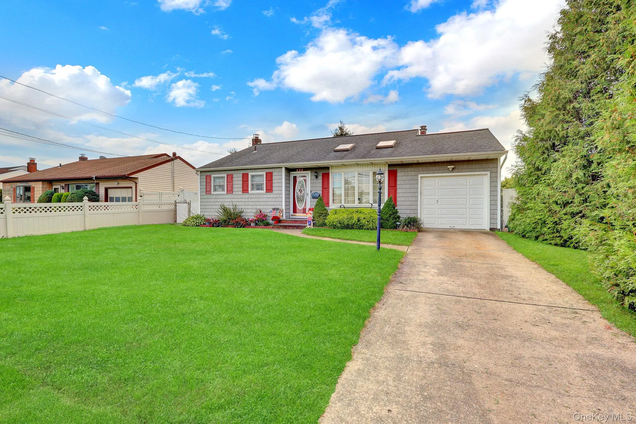 820 Hamilton Avenue, Babylon, NY, 3 Bedrooms Bedrooms, 6 Rooms Rooms,1 BathroomBathrooms,Residential,For Rent,Hamilton,0,1054695 820 Hamilton Avenue, Babylon, NY, 3 Bedrooms Bedrooms, 6 Rooms Rooms,1 BathroomBathrooms,Residential,For Rent,Hamilton,0,1054695