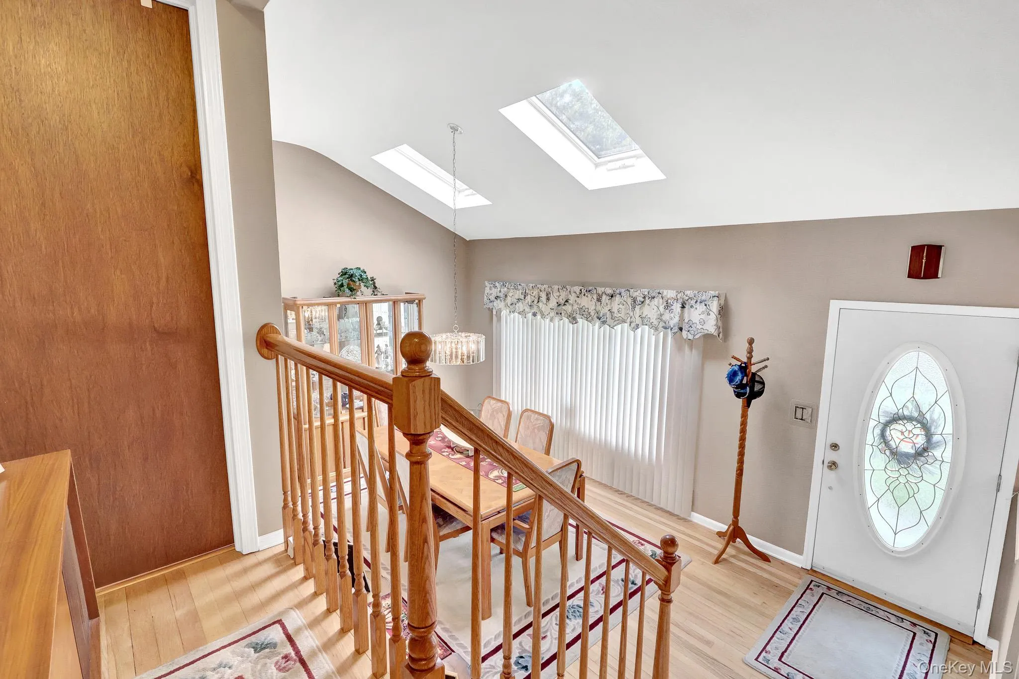 820 Hamilton Avenue, Babylon, NY, 3 Bedrooms Bedrooms, 6 Rooms Rooms,1 BathroomBathrooms,Residential,For Rent,Hamilton,0,1054695 820 Hamilton Avenue, Babylon, NY, 3 Bedrooms Bedrooms, 6 Rooms Rooms,1 BathroomBathrooms,Residential,For Rent,Hamilton,0,1054695