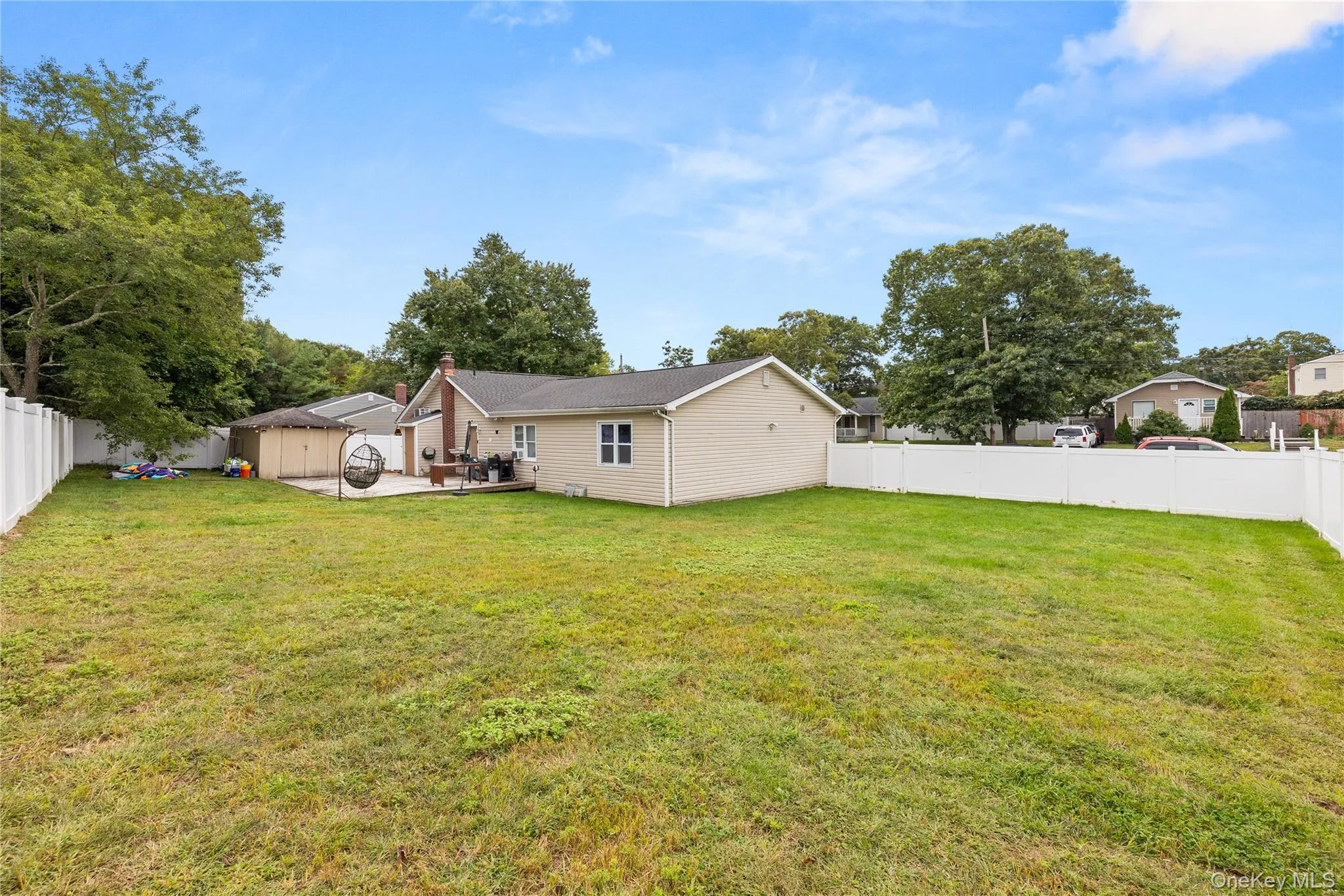 5 Charles Court, Smithtown, NY, 3 Bedrooms Bedrooms, 8 Rooms Rooms,2 BathroomsBathrooms,Residential,For Rent,Charles,0,1054696 5 Charles Court, Smithtown, NY, 3 Bedrooms Bedrooms, 8 Rooms Rooms,2 BathroomsBathrooms,Residential,For Rent,Charles,0,1054696
