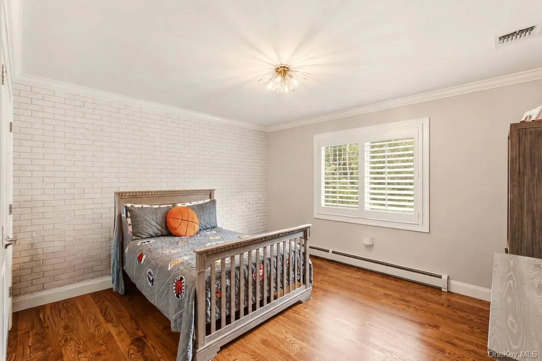 16 Belvedere Court, New York, NY, 4 Bedrooms Bedrooms, 10 Rooms Rooms,3 BathroomsBathrooms,Residential,For Rent,Belvedere,0,1054699 16 Belvedere Court, New York, NY, 4 Bedrooms Bedrooms, 10 Rooms Rooms,3 BathroomsBathrooms,Residential,For Rent,Belvedere,0,1054699
