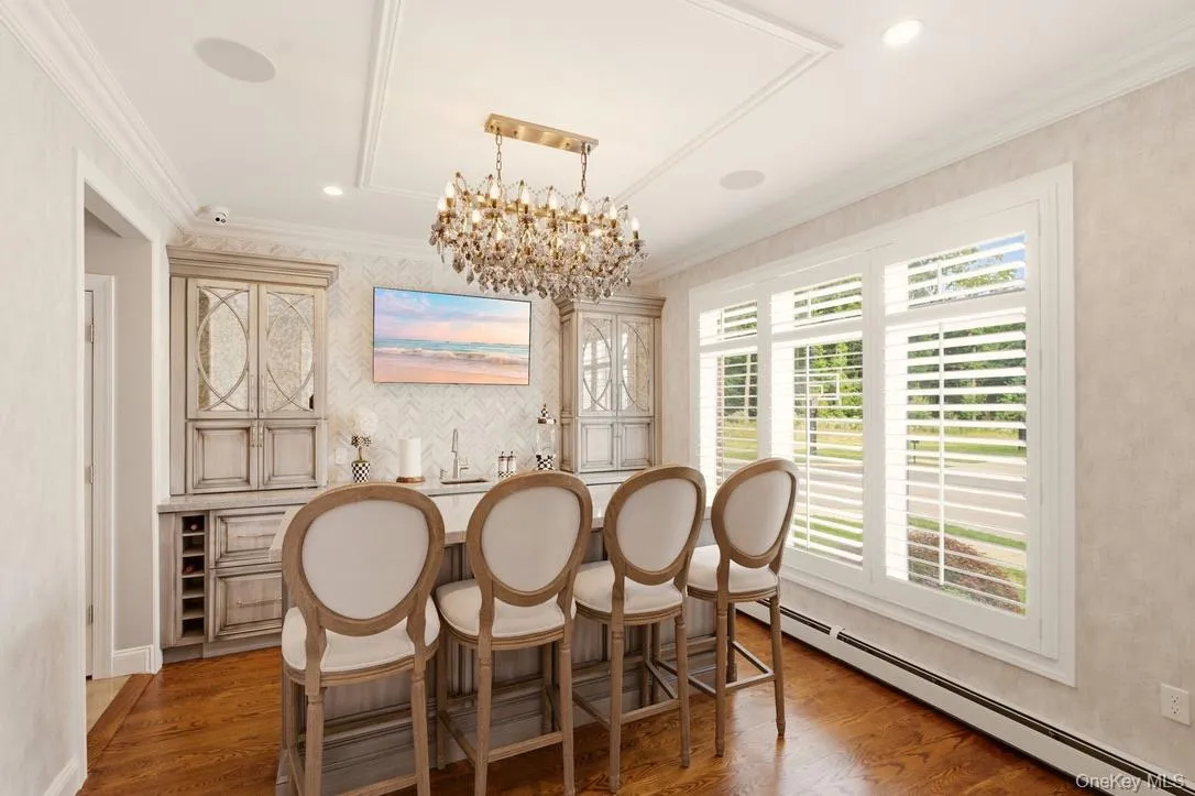 16 Belvedere Court, New York, NY, 4 Bedrooms Bedrooms, 10 Rooms Rooms,3 BathroomsBathrooms,Residential,For Rent,Belvedere,0,1054699 16 Belvedere Court, New York, NY, 4 Bedrooms Bedrooms, 10 Rooms Rooms,3 BathroomsBathrooms,Residential,For Rent,Belvedere,0,1054699