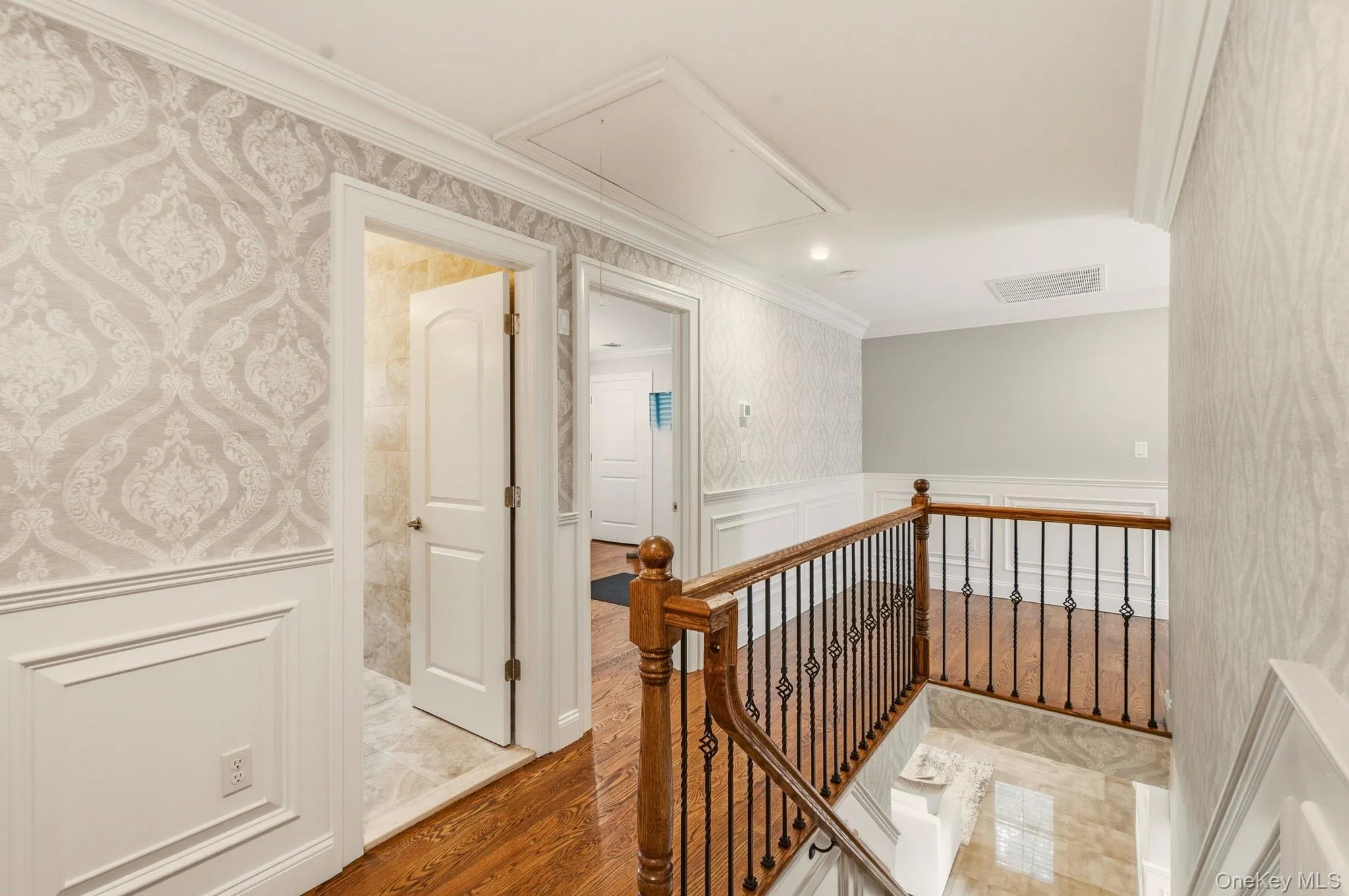 16 Belvedere Court, New York, NY, 4 Bedrooms Bedrooms, 10 Rooms Rooms,3 BathroomsBathrooms,Residential,For Rent,Belvedere,0,1054699 16 Belvedere Court, New York, NY, 4 Bedrooms Bedrooms, 10 Rooms Rooms,3 BathroomsBathrooms,Residential,For Rent,Belvedere,0,1054699
