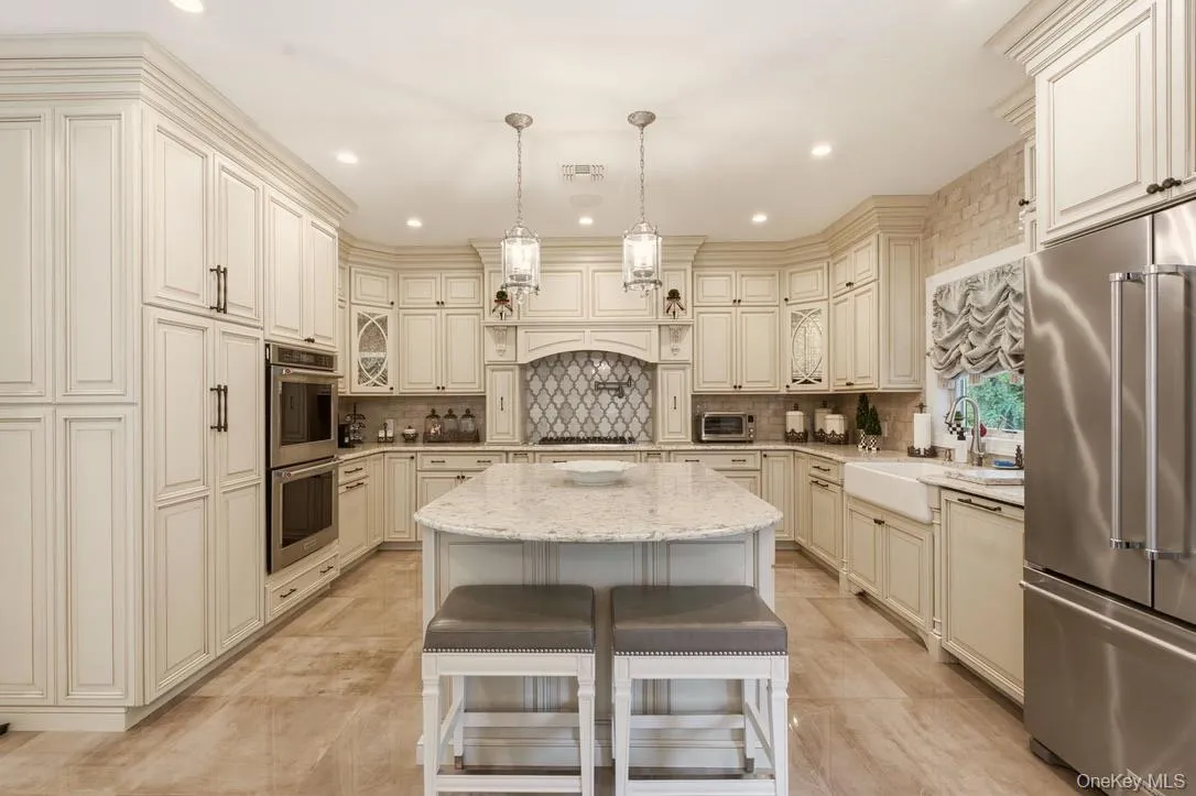 16 Belvedere Court, New York, NY, 4 Bedrooms Bedrooms, 10 Rooms Rooms,3 BathroomsBathrooms,Residential,For Rent,Belvedere,0,1054699 16 Belvedere Court, New York, NY, 4 Bedrooms Bedrooms, 10 Rooms Rooms,3 BathroomsBathrooms,Residential,For Rent,Belvedere,0,1054699