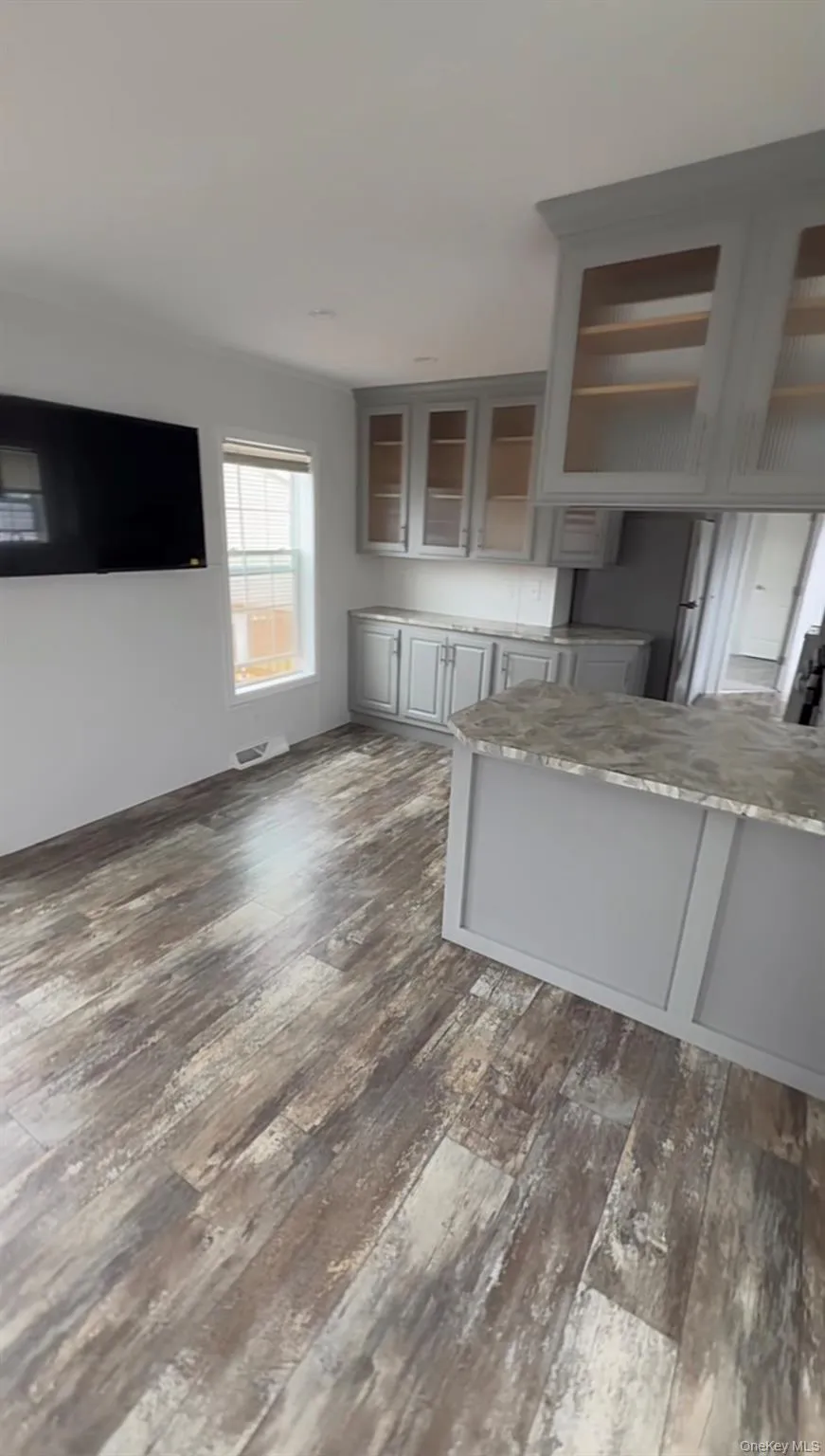 150 Main Street, Islip, NY, 2 Bedrooms Bedrooms, 3 Rooms Rooms,1 BathroomBathrooms,Residential,For Rent,Main,0,1054700 150 Main Street, Islip, NY, 2 Bedrooms Bedrooms, 3 Rooms Rooms,1 BathroomBathrooms,Residential,For Rent,Main,0,1054700