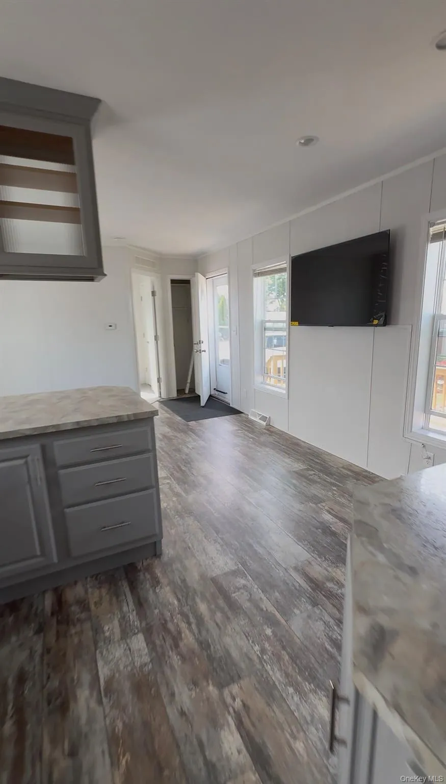 150 Main Street, Islip, NY, 2 Bedrooms Bedrooms, 3 Rooms Rooms,1 BathroomBathrooms,Residential,For Rent,Main,0,1054700 150 Main Street, Islip, NY, 2 Bedrooms Bedrooms, 3 Rooms Rooms,1 BathroomBathrooms,Residential,For Rent,Main,0,1054700