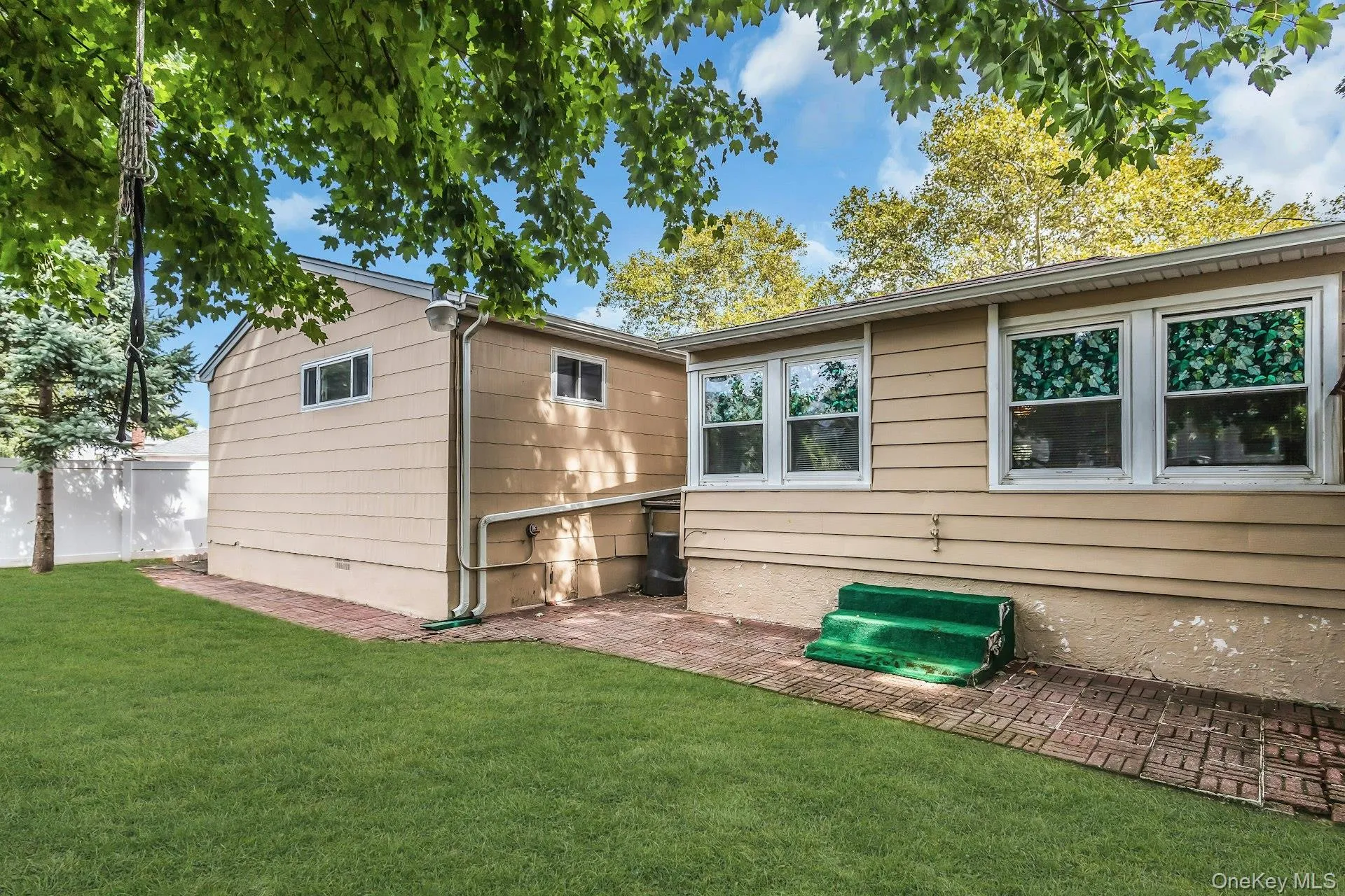 912 Ascan Street, Hempstead, NY, 4 Bedrooms Bedrooms, 8 Rooms Rooms,2 BathroomsBathrooms,Residential,For Rent,Ascan,0,1054703 912 Ascan Street, Hempstead, NY, 4 Bedrooms Bedrooms, 8 Rooms Rooms,2 BathroomsBathrooms,Residential,For Rent,Ascan,0,1054703