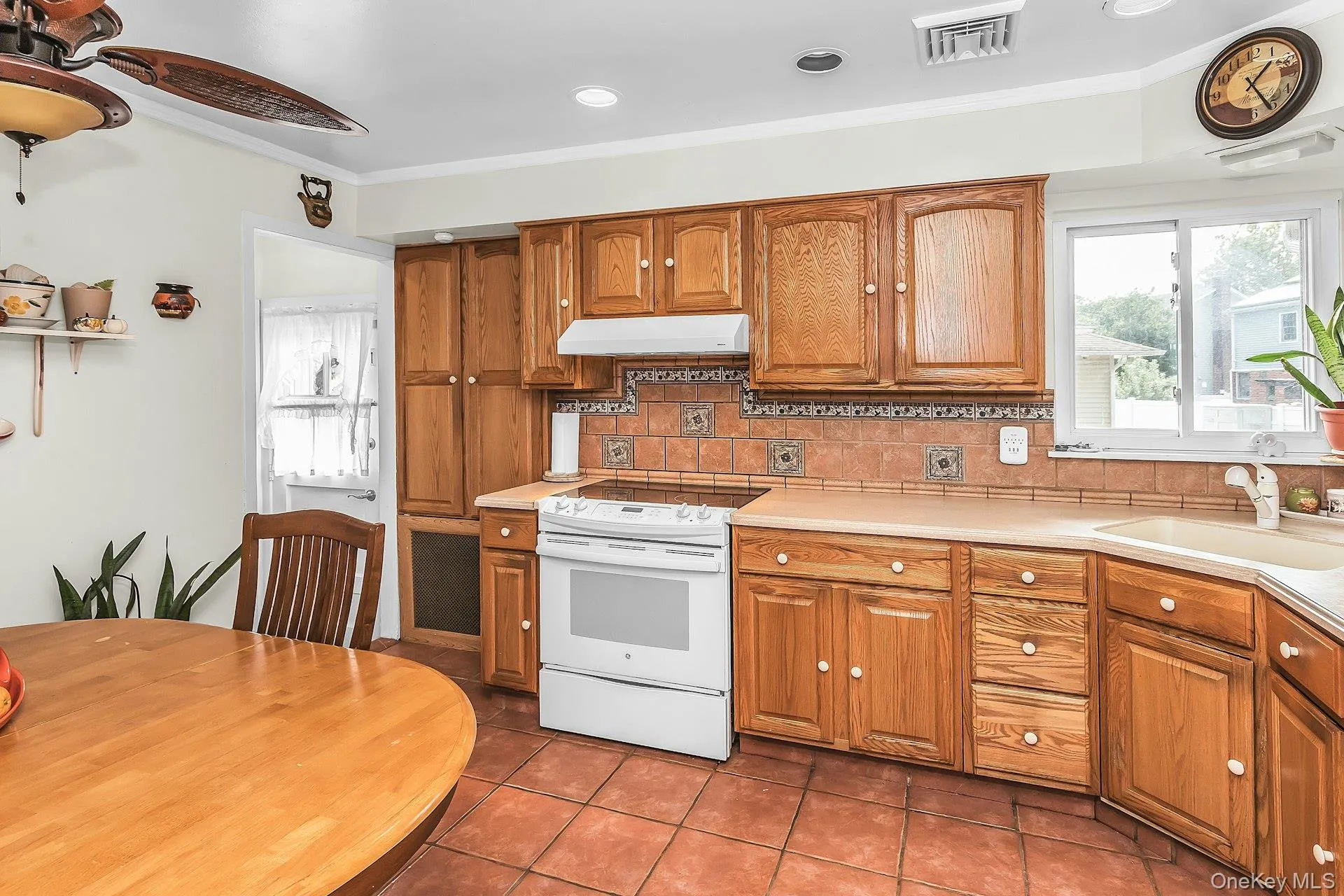 912 Ascan Street, Hempstead, NY, 4 Bedrooms Bedrooms, 8 Rooms Rooms,2 BathroomsBathrooms,Residential,For Rent,Ascan,0,1054703 912 Ascan Street, Hempstead, NY, 4 Bedrooms Bedrooms, 8 Rooms Rooms,2 BathroomsBathrooms,Residential,For Rent,Ascan,0,1054703