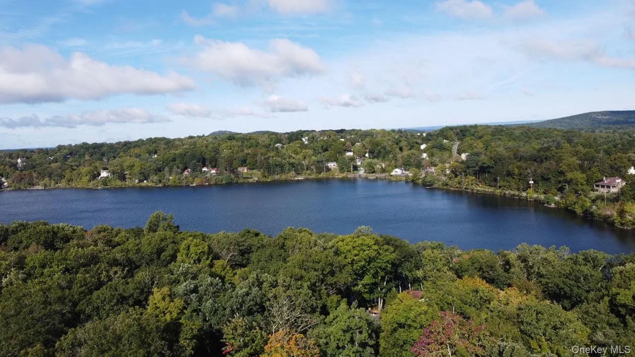 Beautiful Walton Lake! Beautiful Walton Lake!