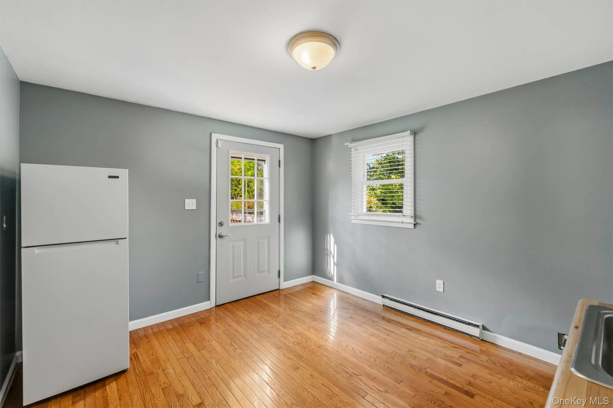 8 Claudia Lane, Poughkeepsie (town), NY, 6 Bedrooms Bedrooms, 9 Rooms Rooms,2 BathroomsBathrooms,Residential,For Rent,Claudia,0,1054706 8 Claudia Lane, Poughkeepsie (town), NY, 6 Bedrooms Bedrooms, 9 Rooms Rooms,2 BathroomsBathrooms,Residential,For Rent,Claudia,0,1054706
