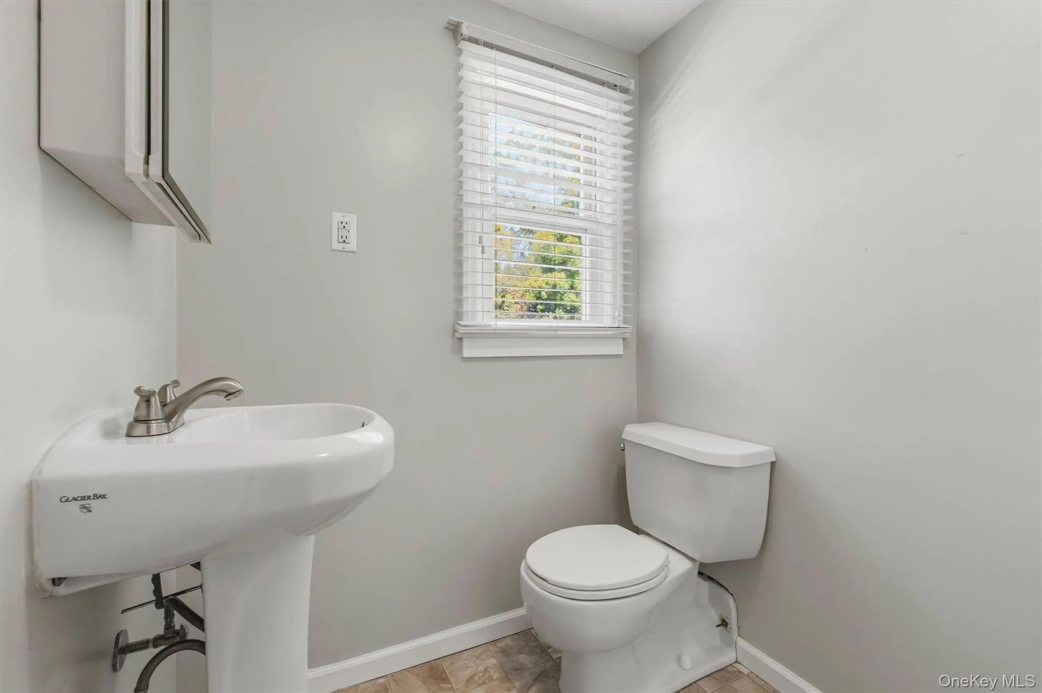 8 Claudia Lane, Poughkeepsie (town), NY, 6 Bedrooms Bedrooms, 9 Rooms Rooms,2 BathroomsBathrooms,Residential,For Rent,Claudia,0,1054706 8 Claudia Lane, Poughkeepsie (town), NY, 6 Bedrooms Bedrooms, 9 Rooms Rooms,2 BathroomsBathrooms,Residential,For Rent,Claudia,0,1054706