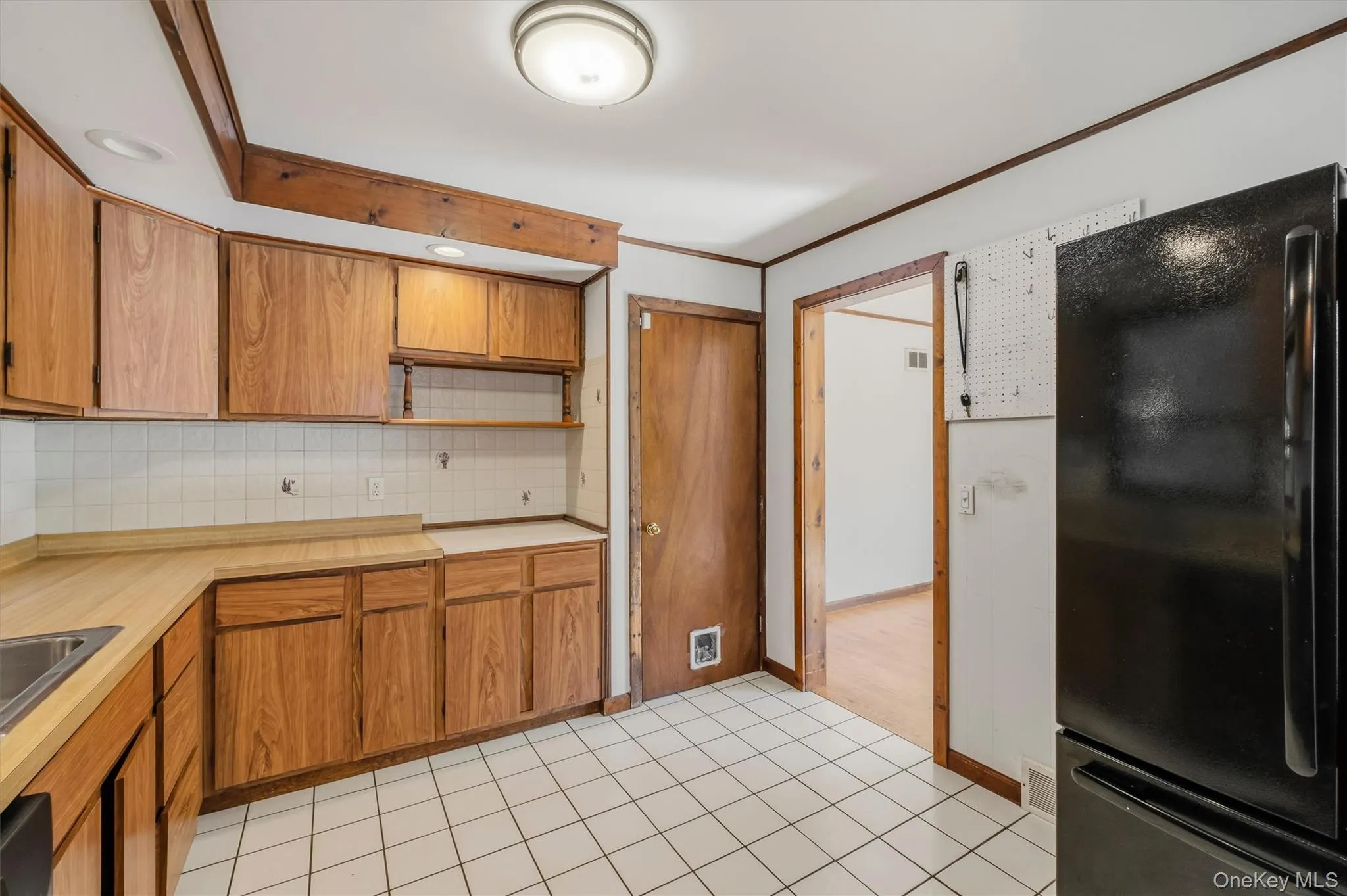 8 Claudia Lane, Poughkeepsie (town), NY, 6 Bedrooms Bedrooms, 9 Rooms Rooms,2 BathroomsBathrooms,Residential,For Rent,Claudia,0,1054706 8 Claudia Lane, Poughkeepsie (town), NY, 6 Bedrooms Bedrooms, 9 Rooms Rooms,2 BathroomsBathrooms,Residential,For Rent,Claudia,0,1054706