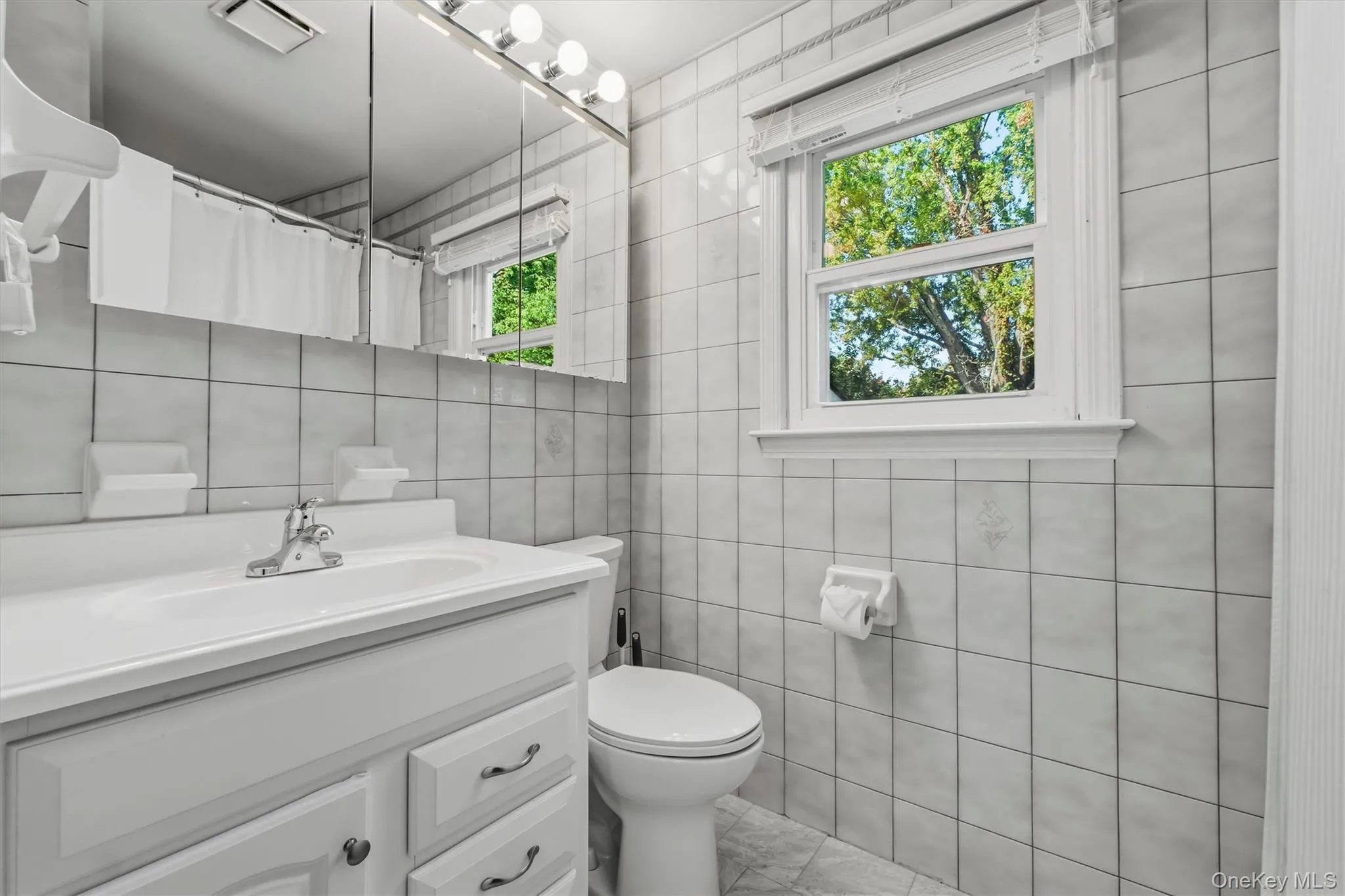 8 Claudia Lane, Poughkeepsie (town), NY, 6 Bedrooms Bedrooms, 9 Rooms Rooms,2 BathroomsBathrooms,Residential,For Rent,Claudia,0,1054706 8 Claudia Lane, Poughkeepsie (town), NY, 6 Bedrooms Bedrooms, 9 Rooms Rooms,2 BathroomsBathrooms,Residential,For Rent,Claudia,0,1054706