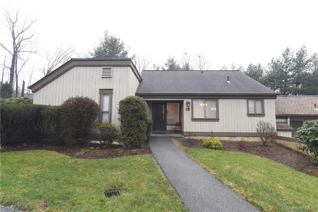 188 Heritage Hills, Somers, NY, 2 Bedroom Bedrooms, 5 Room Rooms,2 BathroomBathrooms,Residential Lease,For Rent,Heritage,0,1054709 188 Heritage Hills, Somers, NY, 2 Bedroom Bedrooms, 5 Room Rooms,2 BathroomBathrooms,Residential Lease,For Rent,Heritage,0,1054709
