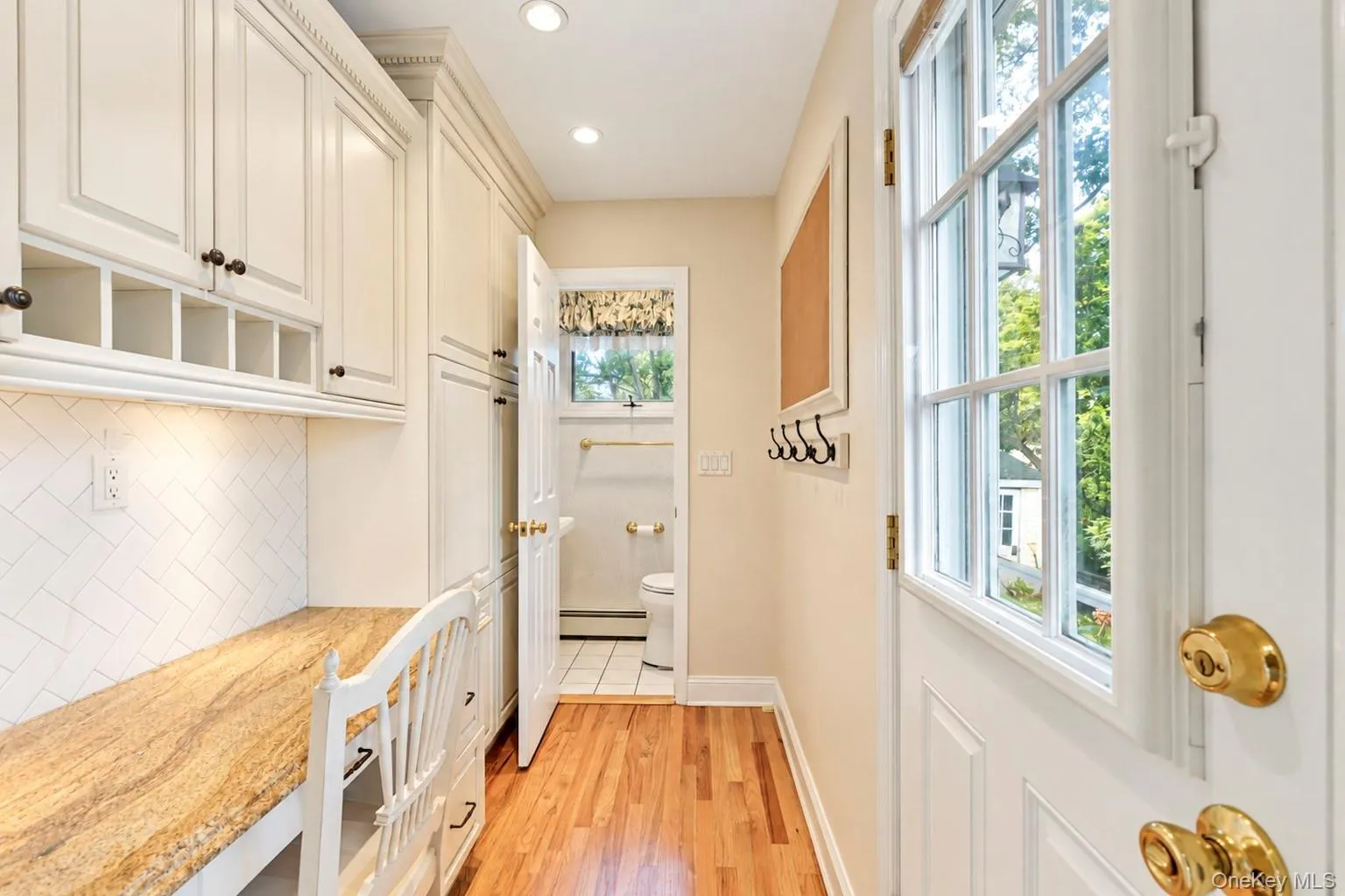 63 Birch Street, Brookhaven, NY, 4 Bedrooms Bedrooms, 8 Rooms Rooms,1 BathroomBathrooms,Residential,For Rent,Birch,0,1054713 63 Birch Street, Brookhaven, NY, 4 Bedrooms Bedrooms, 8 Rooms Rooms,1 BathroomBathrooms,Residential,For Rent,Birch,0,1054713
